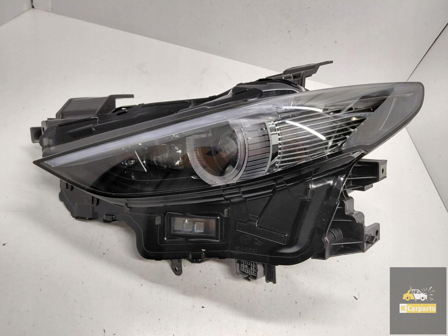 BCJH-51040, Mazda 3 IV BP Lift Volledig Led 9 Pin K lamp links Perfect