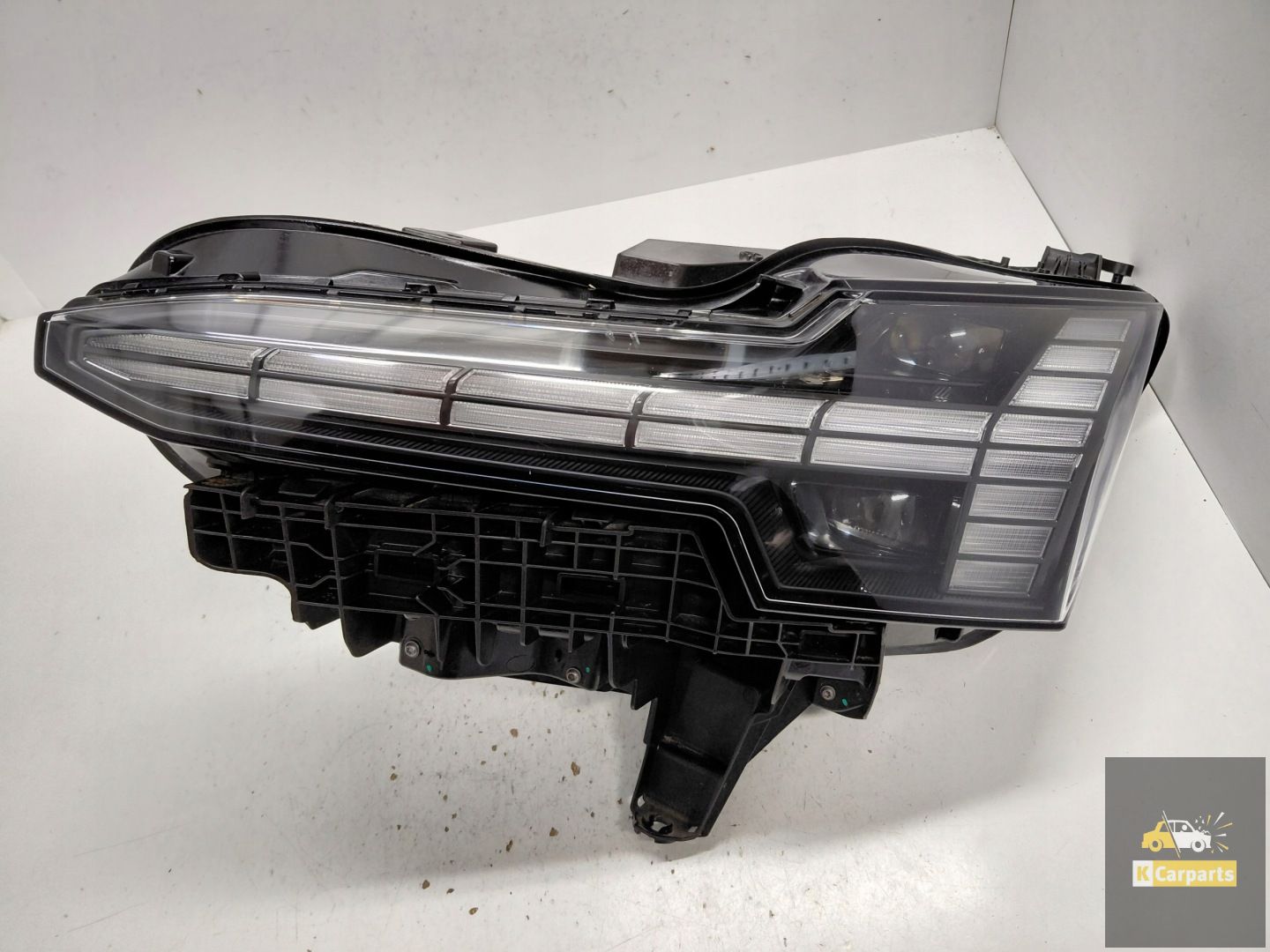 20240605, Volvo EX30 EX-30 Voll-LED-Leuchte links
