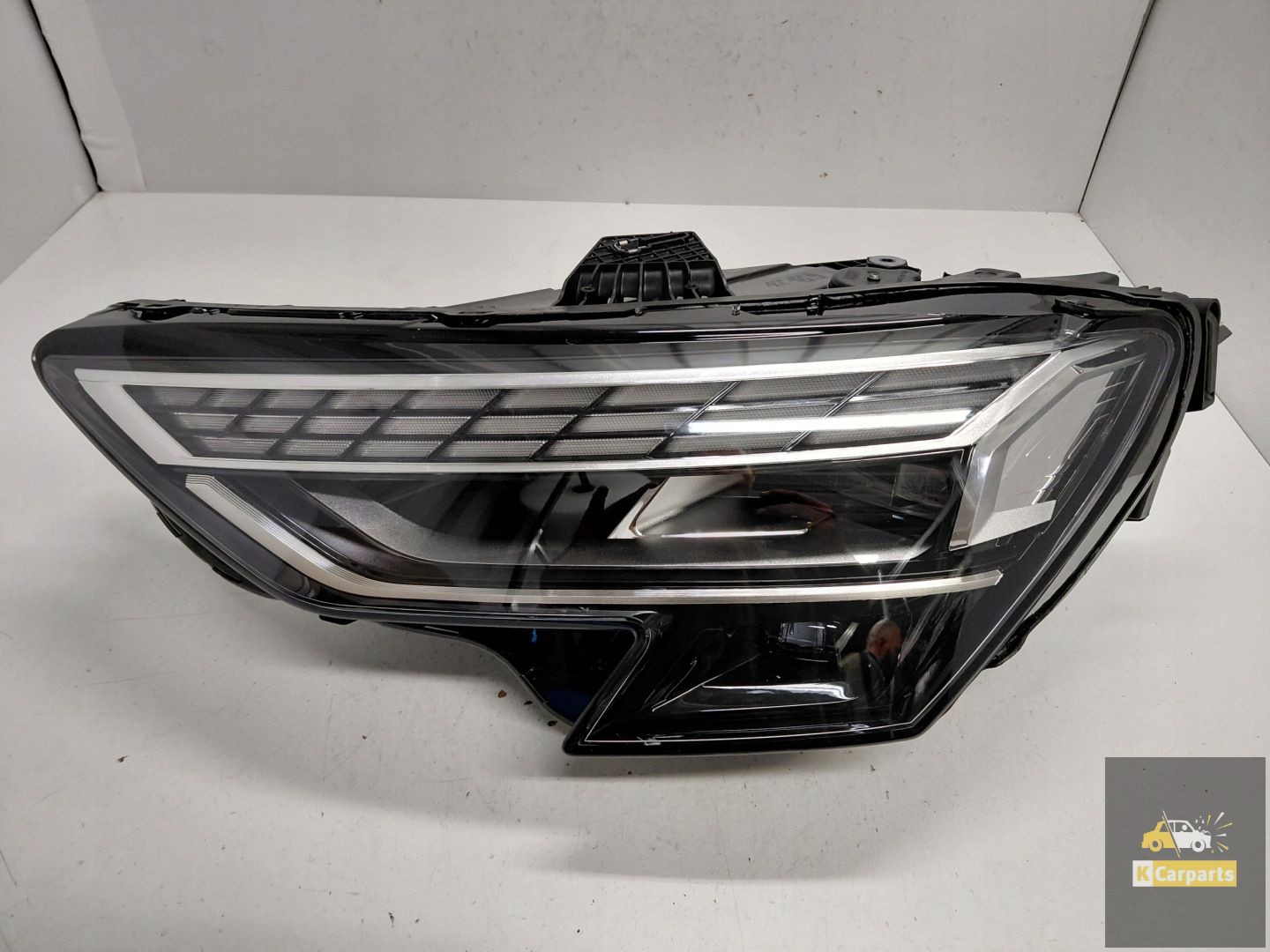 8Y0941033D, Audi A3 8Y Lift Volledig Led-licht links