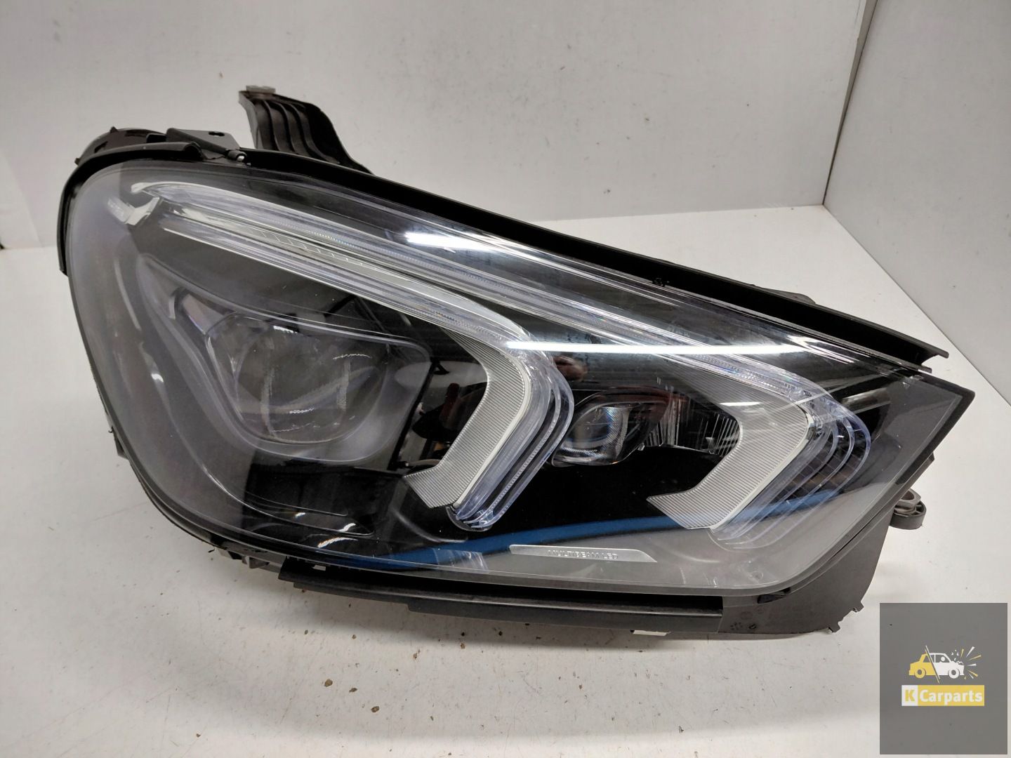 A1679068607, feu de route droit pour Mercedes GLE W167