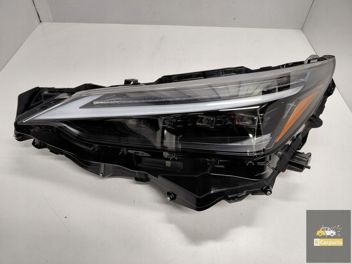 Lexus NX II Full Ledlamp links