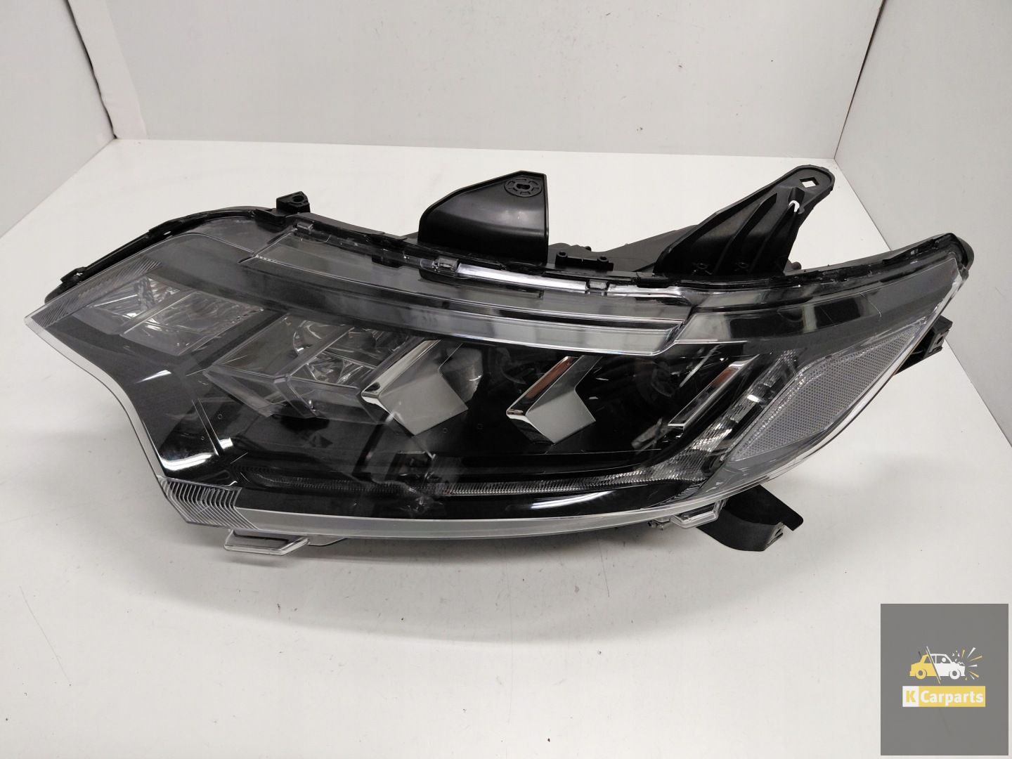 8301D3-31, Mitsubishi Outlander III Lift Zwart Full Led-lamp links
