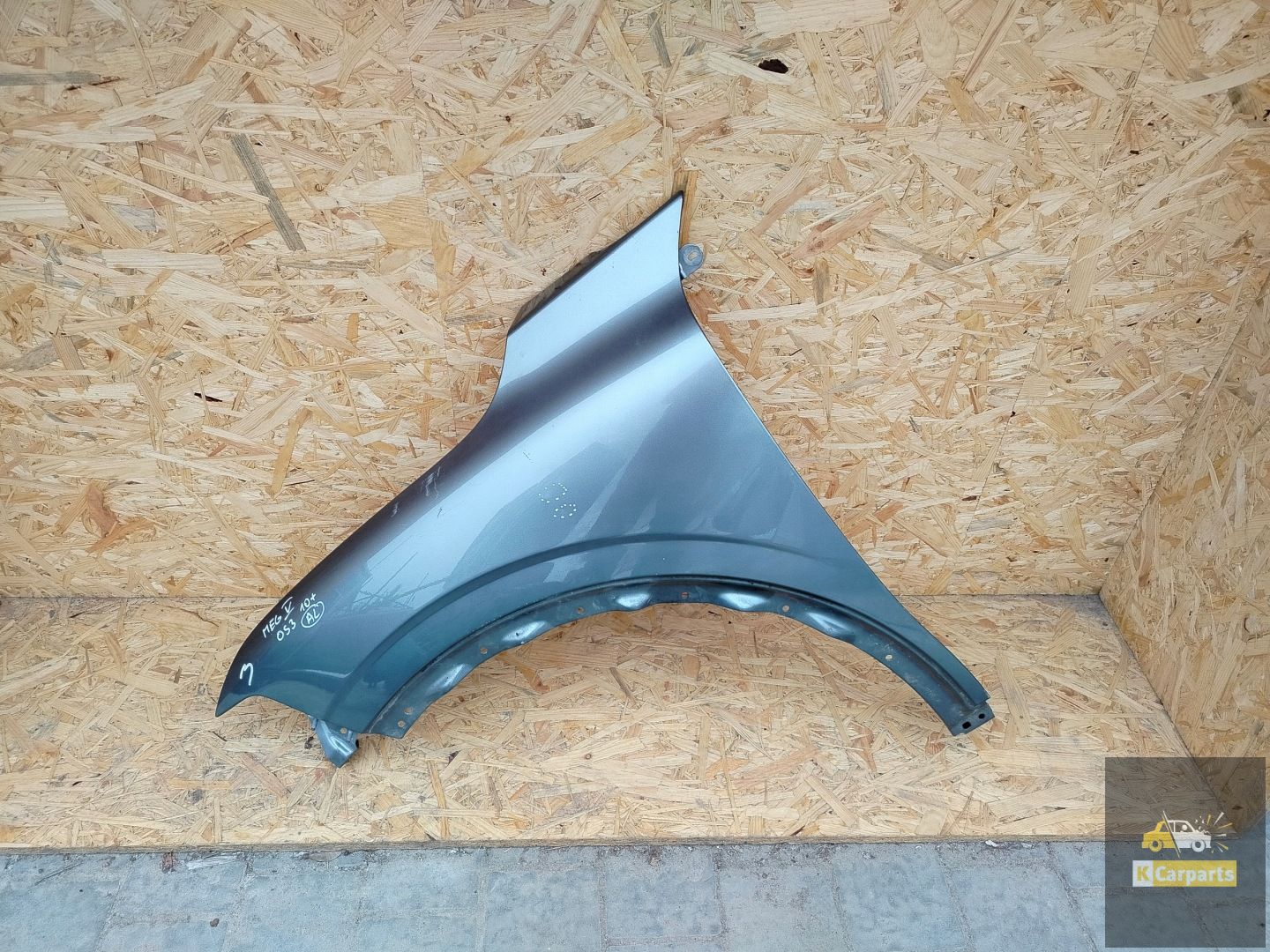 Renault Megane V linkervoorvleugel