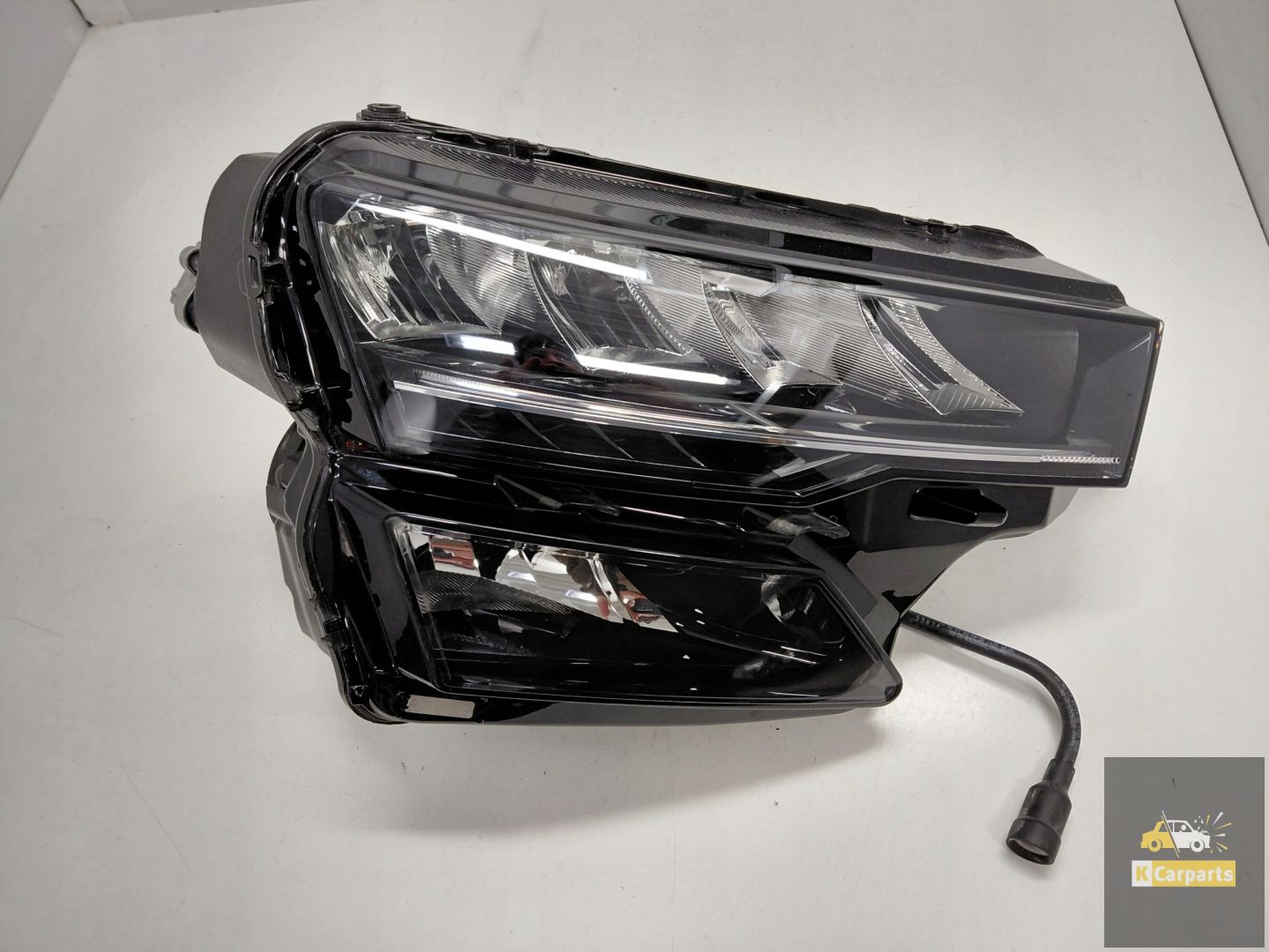 57B.941.010, Skoda Karoq Lift LED rechterlamp