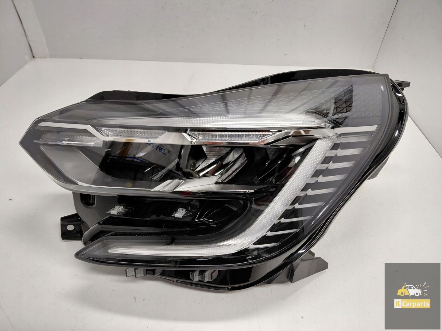 260608476R, Renault Captur II Full Led linkerlamp Ideaal