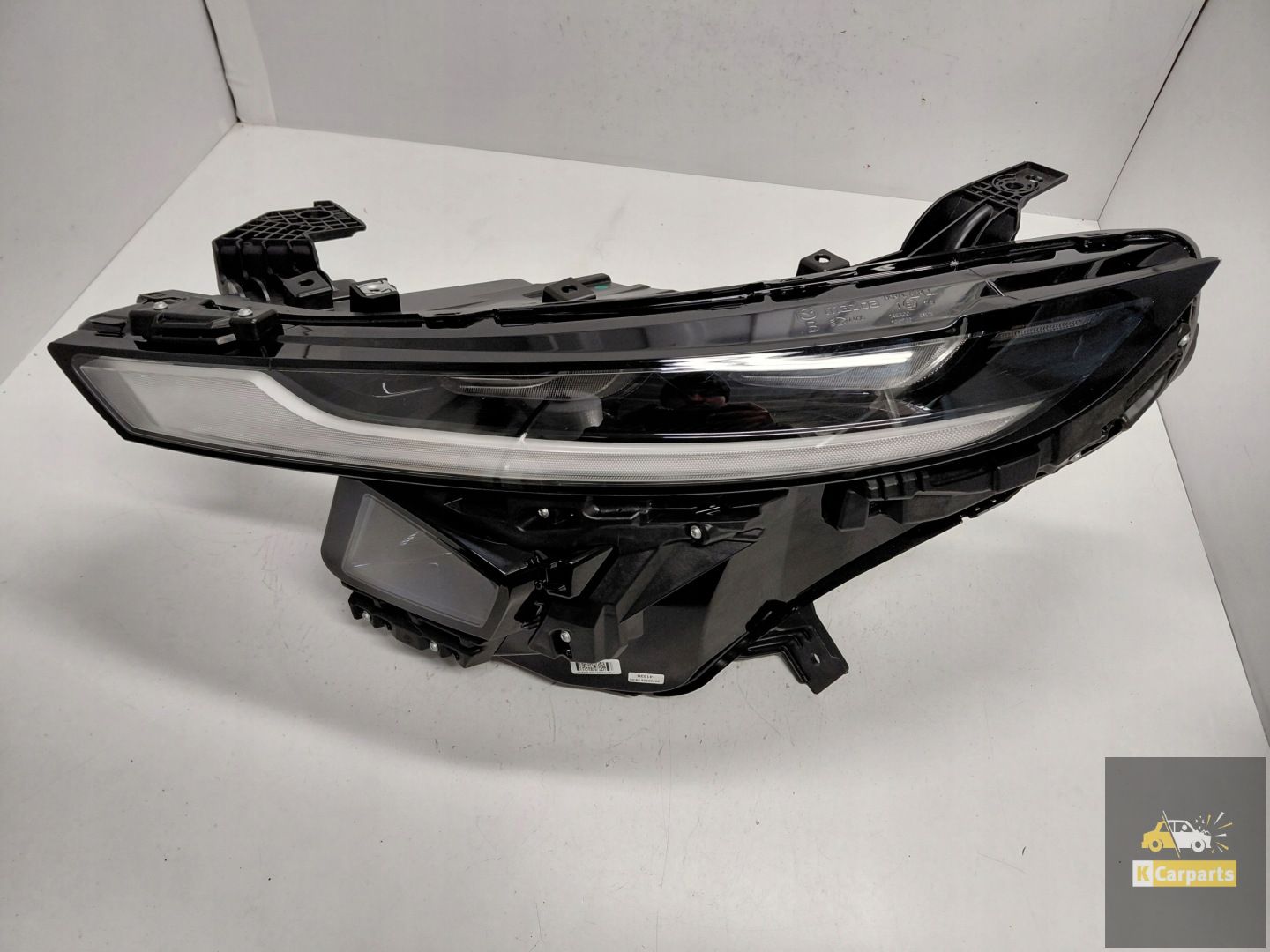 20-8300-A0, Mazda 6E 6 IV 2025 Volledig Led-licht links