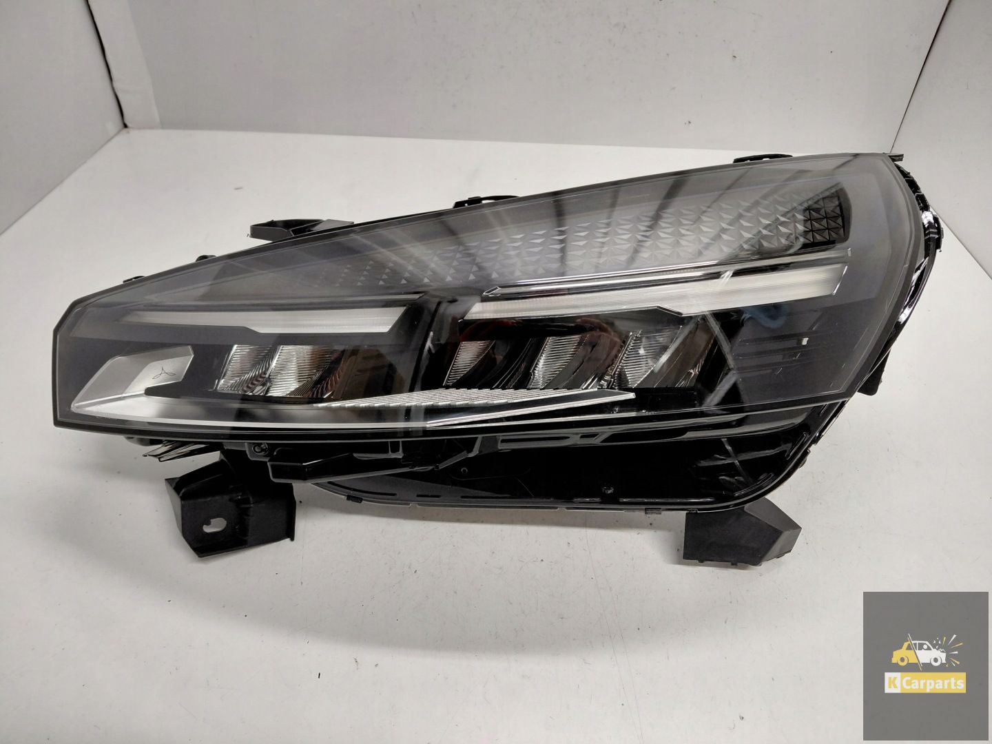 260600149R, Renault Clio V Lift Full LED light left