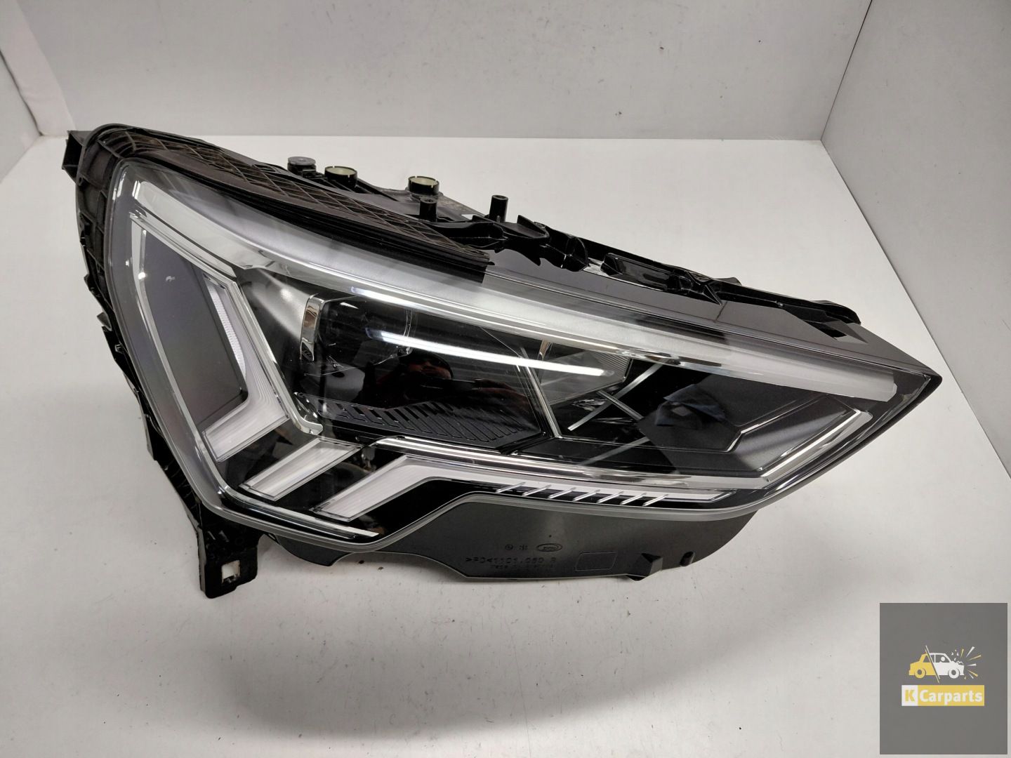 83A.941.034, Audi Q3 83A II Full Led lamp rechts Perfect