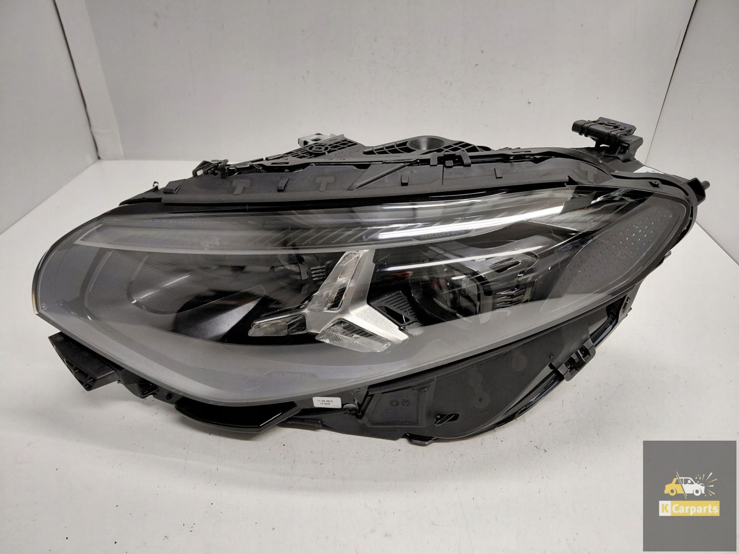 A1749064702, Mercedes CLA W174 Multibeam-Scheinwerfer links, neuwertig, neuwertig