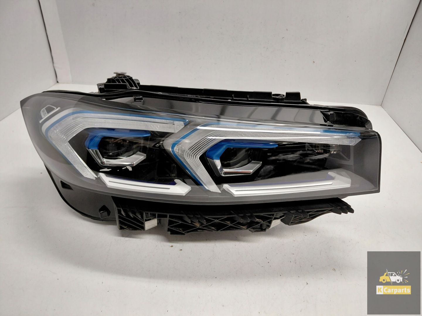 5A1A354, BMW G20 Lift Full LED Blue Right