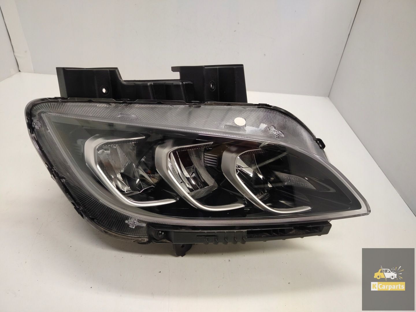 92102J9600, Hyundai Kona Lift Volledig Ledlamp rechts Perfect