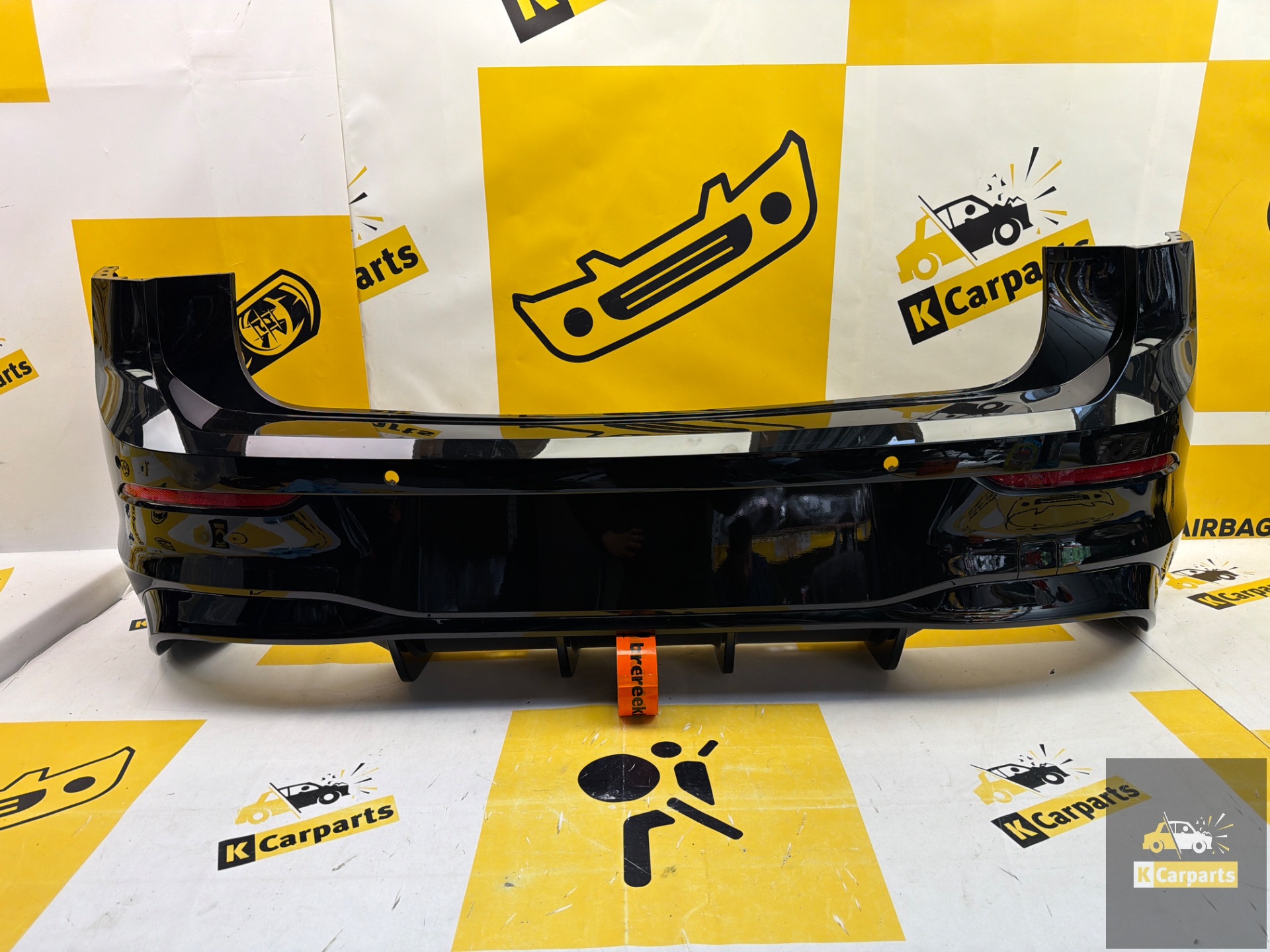 VW Golf 8 R VIII R R20 4pdc Stoßstange 5H6807421E Heckstoßstange