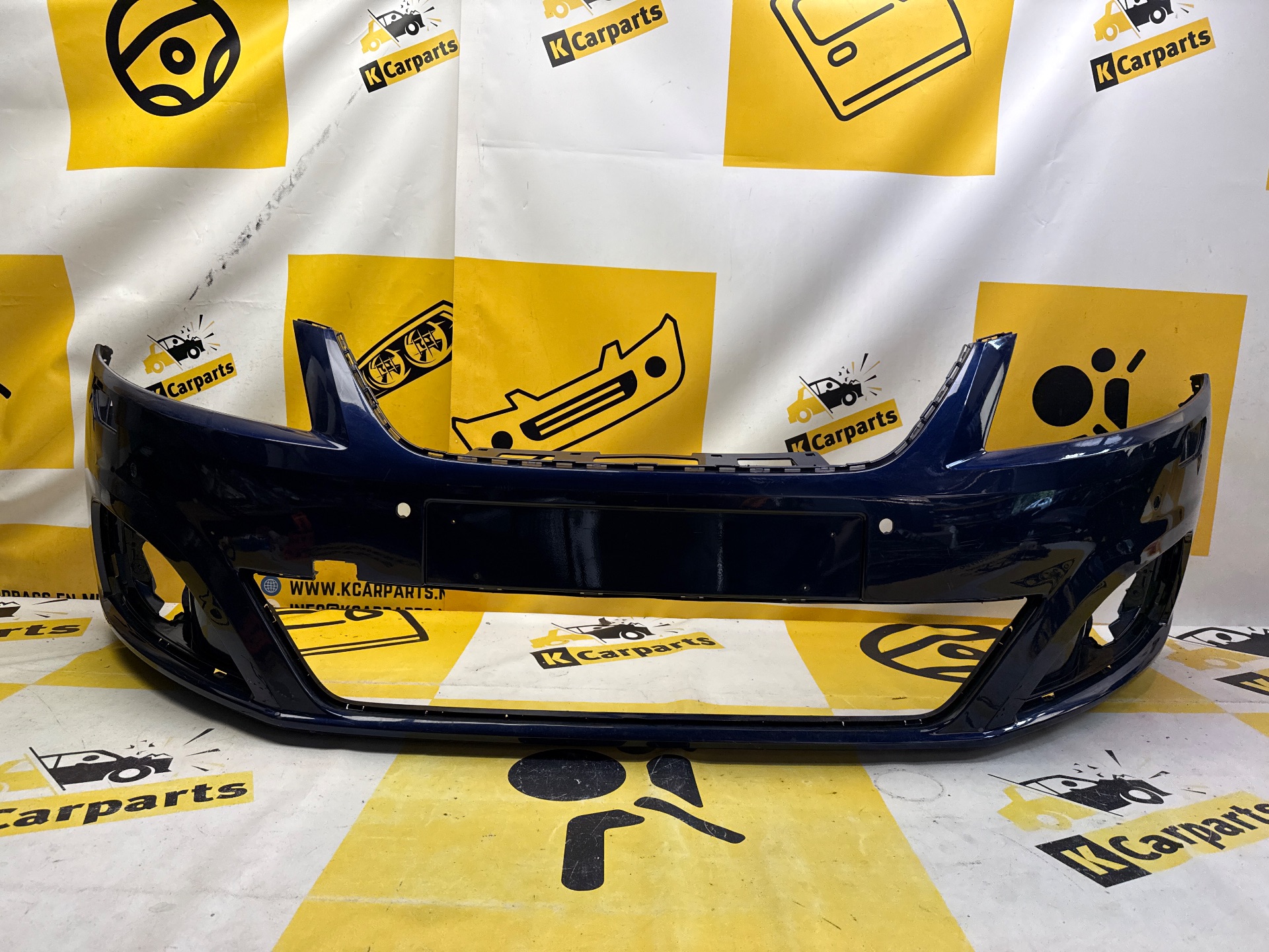 Seat Alhambra front bumper KLS PDC 7N5807221A
