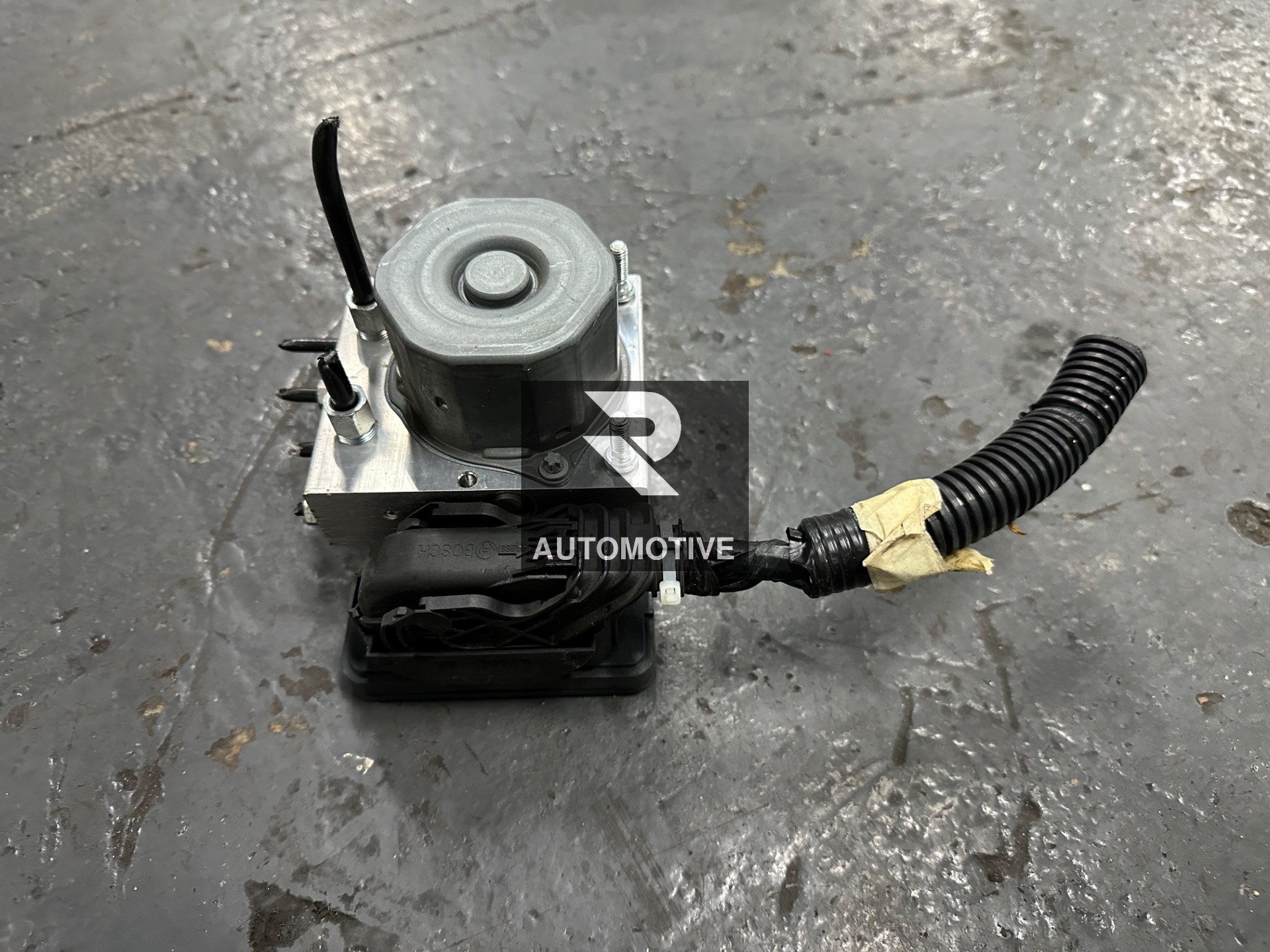 Renault Kadjar 2018 ABS Pomp 476608240R