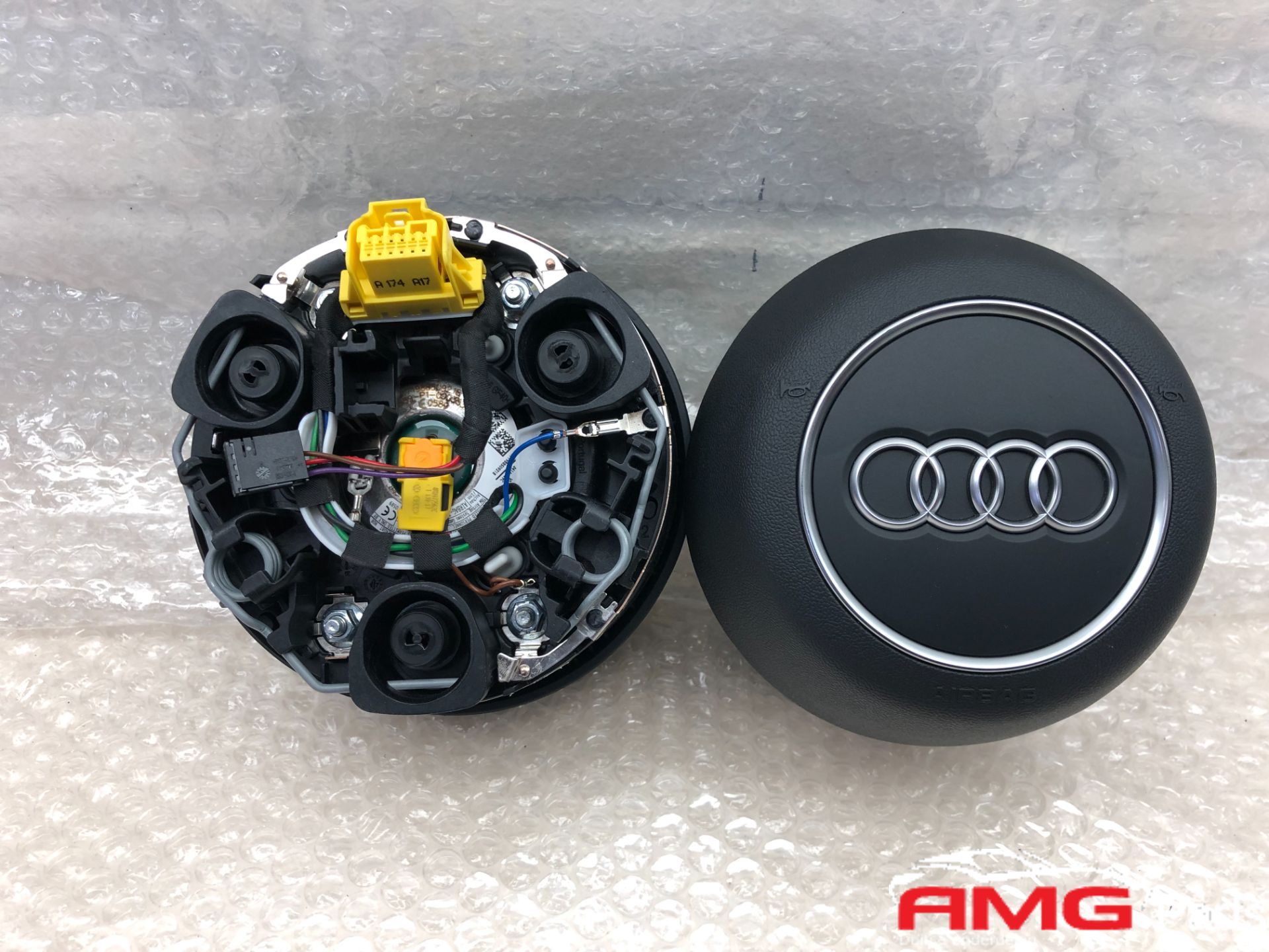 Audi A3 Q2 Q3 S Line Stuur Airbag 81A880201L