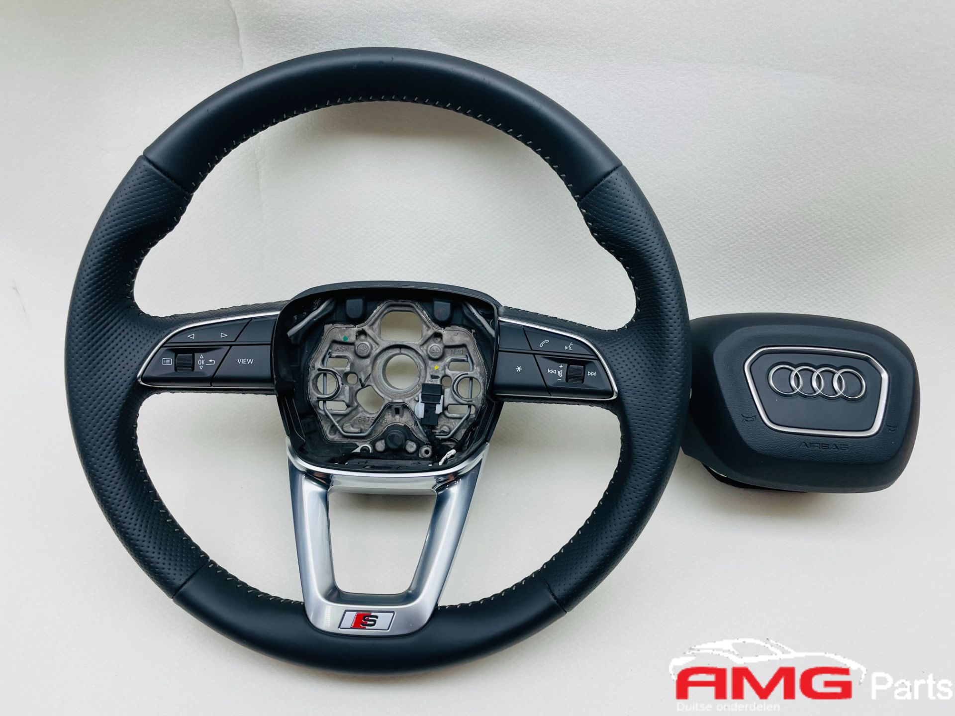Audi A3 Q3 S Line Stuur met Airbag 8Y0419091B 8Y0880201D
