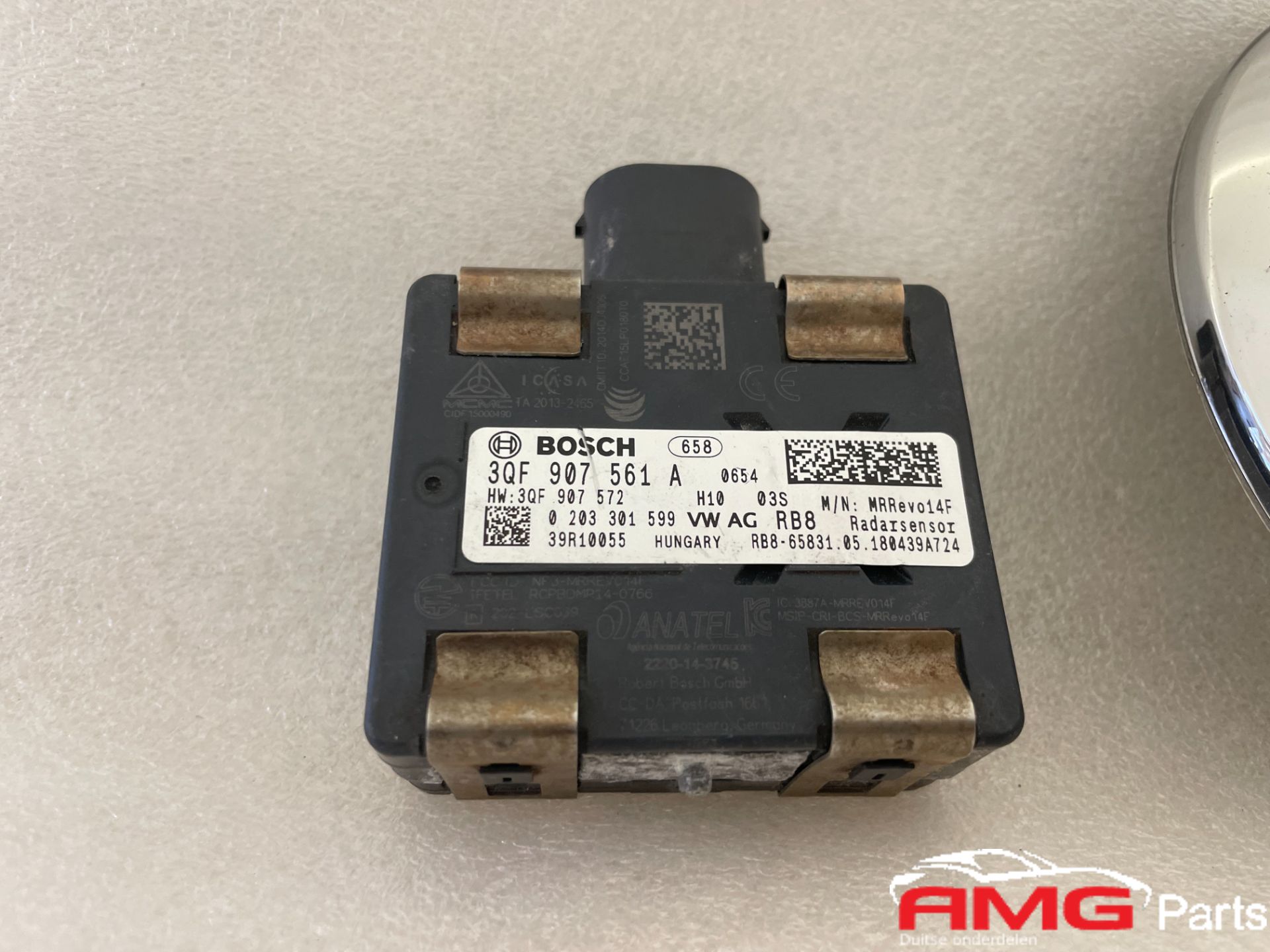Vw Golf 7  Arteon Skosa ACC Radar Sensor 3QF907561A