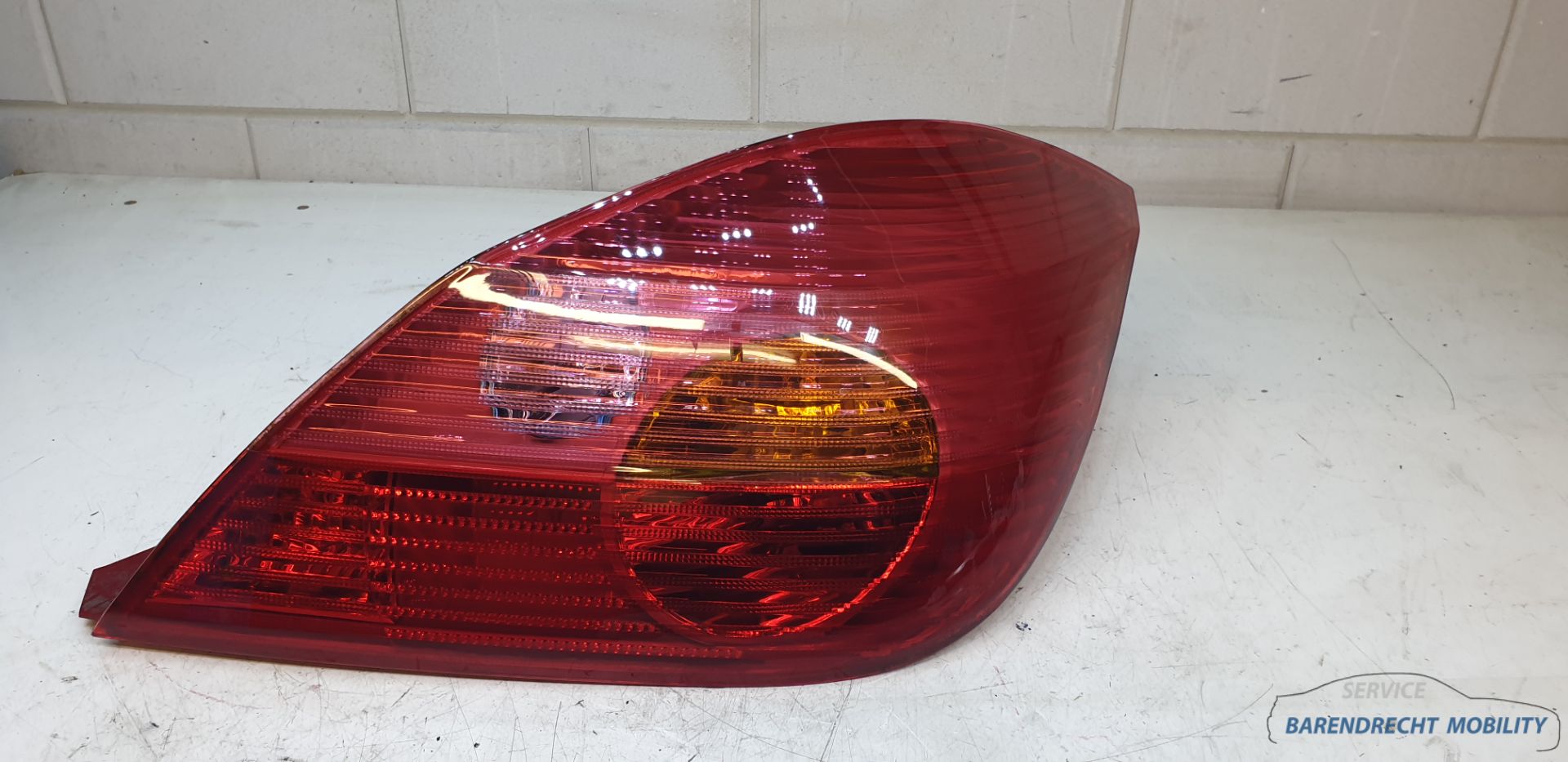Achterlicht Opel Tigra Twintop TT 93162484 rechts passagierskant origineel gebruikt 2004 / 2010