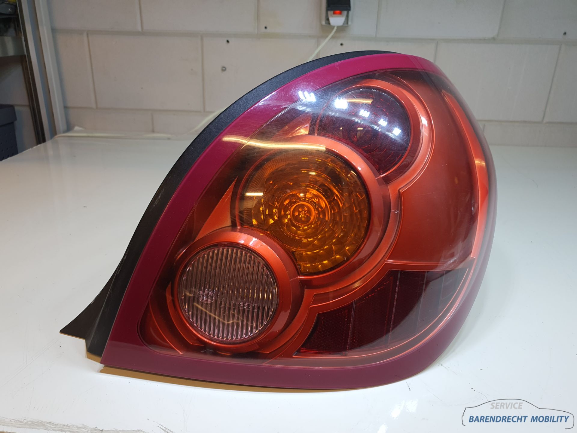 Achterlicht Nissan Almera facelift hatchback rechts passagierskant 237786 2002 / 2006