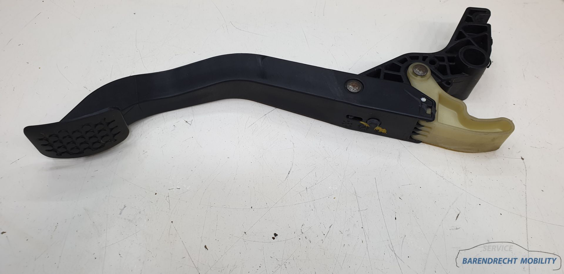 Pédale d'embrayage Chevrolet Spark pédale d'origine d'occasion 2009 - 2015