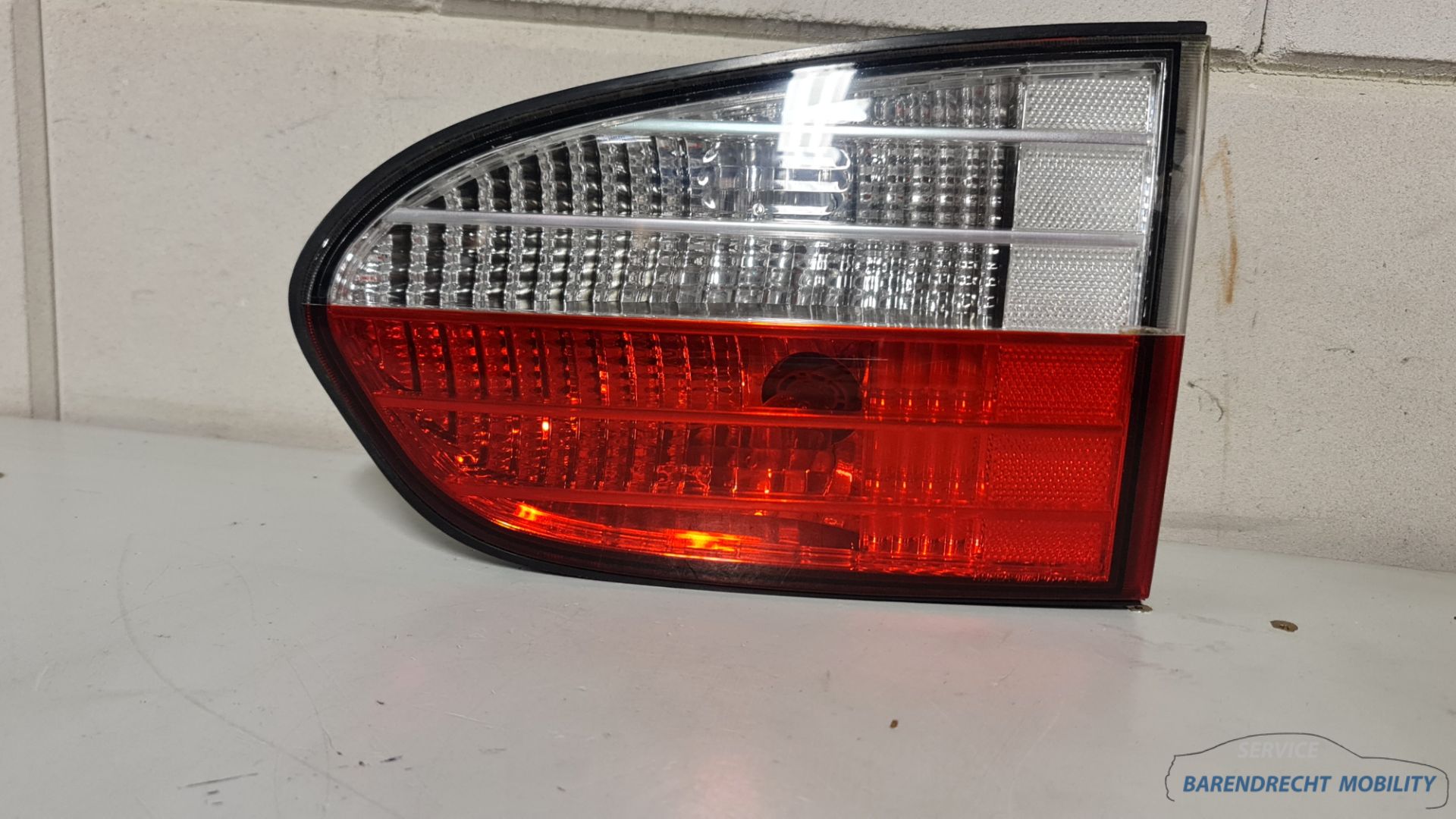 Hyundai H200 H-1 achterlicht rechts binnen origineel nette staat gebruikt 1997 / 2008