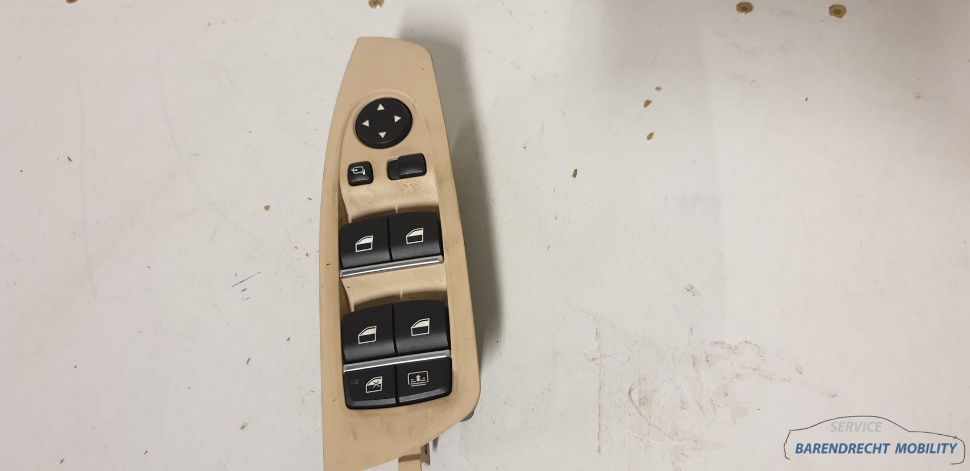 Raamschakelaar BMW 7 Serie F01 F02 9163586-03 elektrische ramen spiegels inklapbaar origineel gebruikt 2008 / 2015