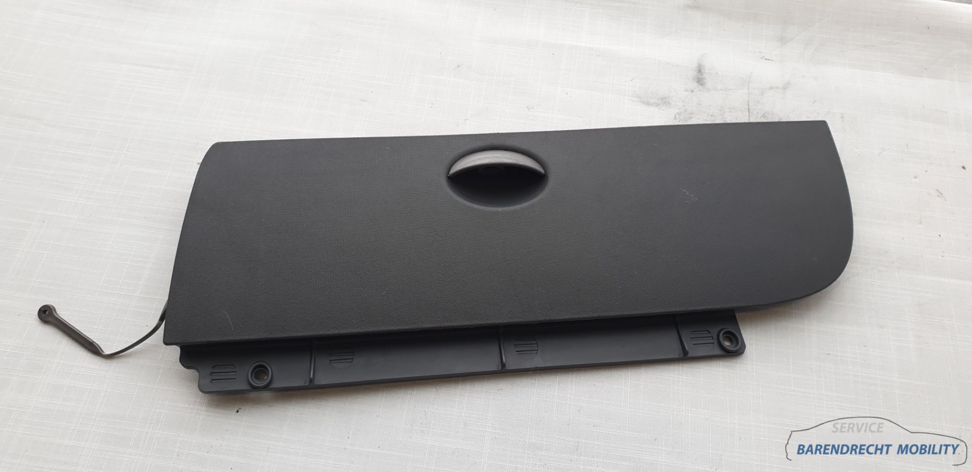 Klepje dasboard C1 107 Aygo dashboardkastje origineel gebruikt 2006 / 2015