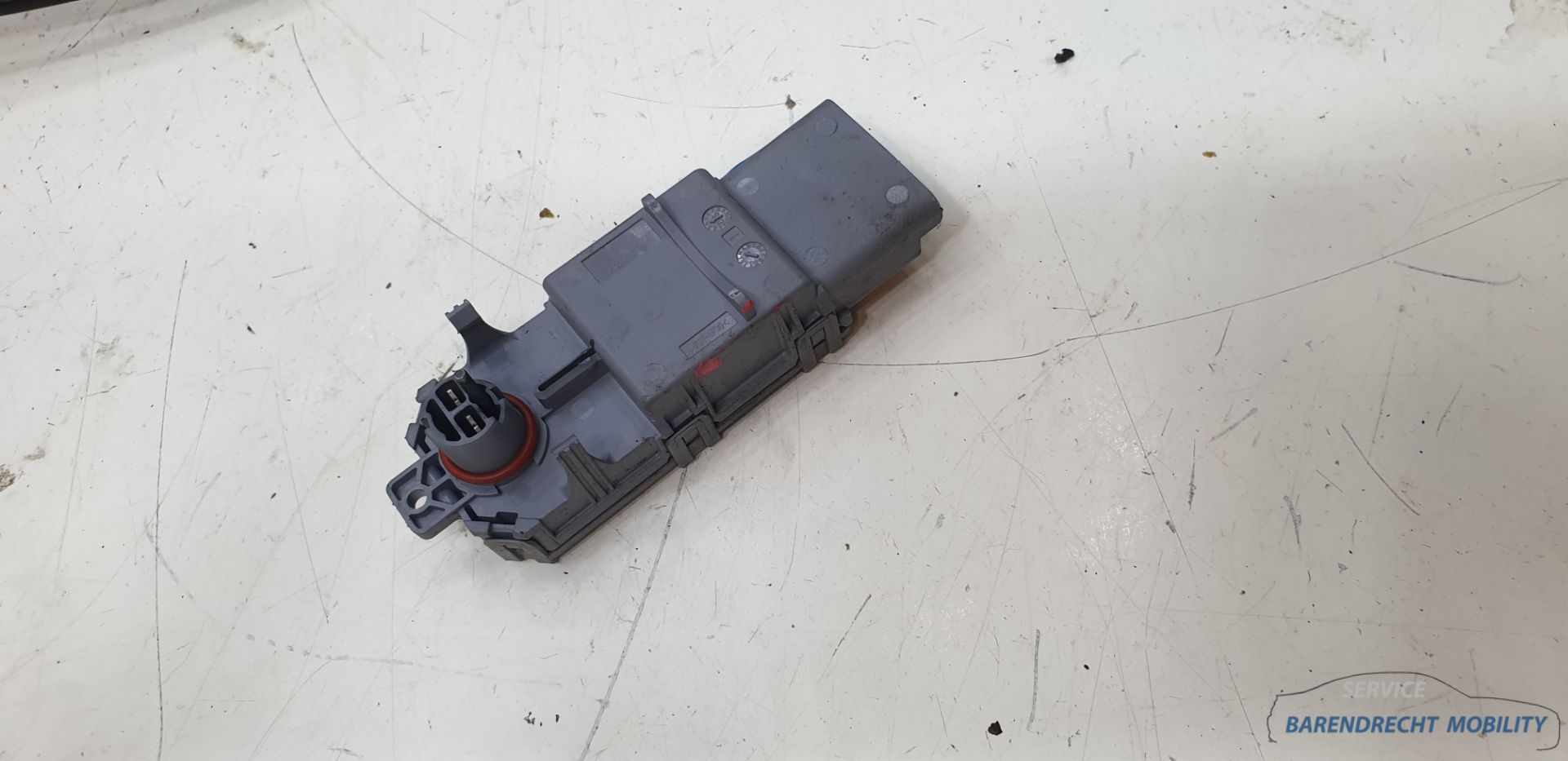 0_67e32b64df6b055289191b81.jpeg