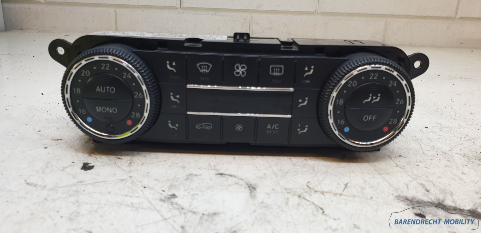 Kachelpaneel ML 320 CDI R- GL- klasse W164 W251 A2518702889 climate controll Airco origineel gebruikt 2006 / 2012