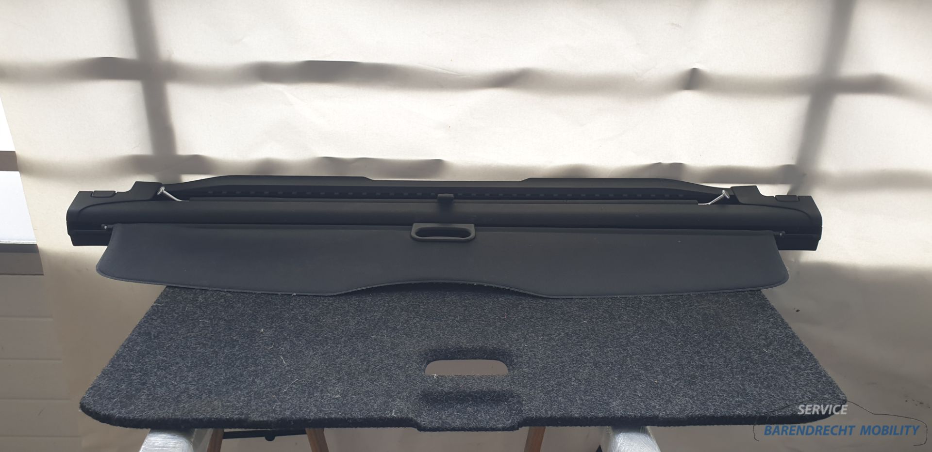 Rolhoes E61 BMW 5 serie touring stationwagon hoedenplank origineel gebruikt 2004 / 2009