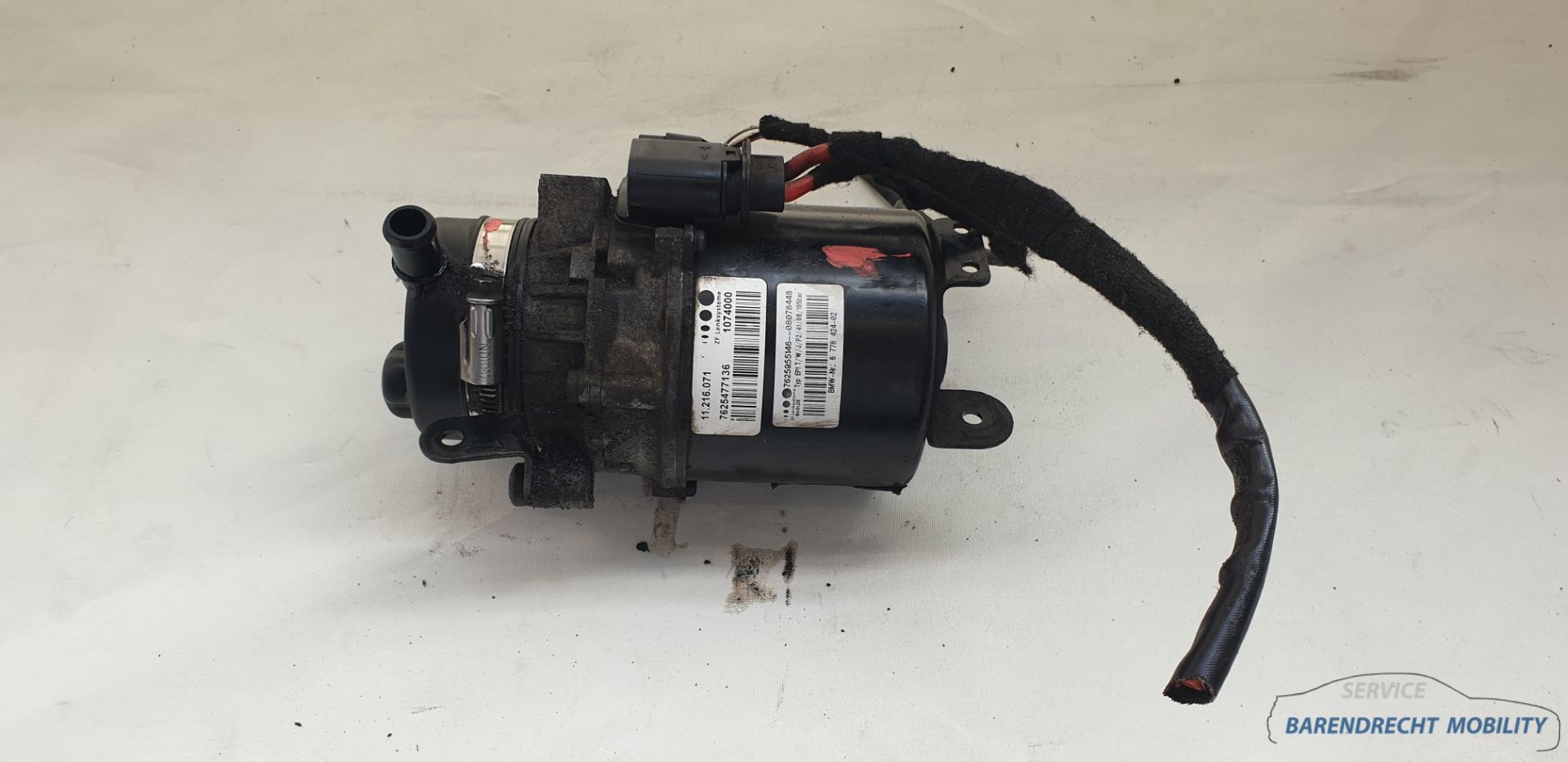 Pompe de direction assistée Mini Cooper R50 R52 R53 pompe de direction d'origine d'occasion 2002 / 2007
