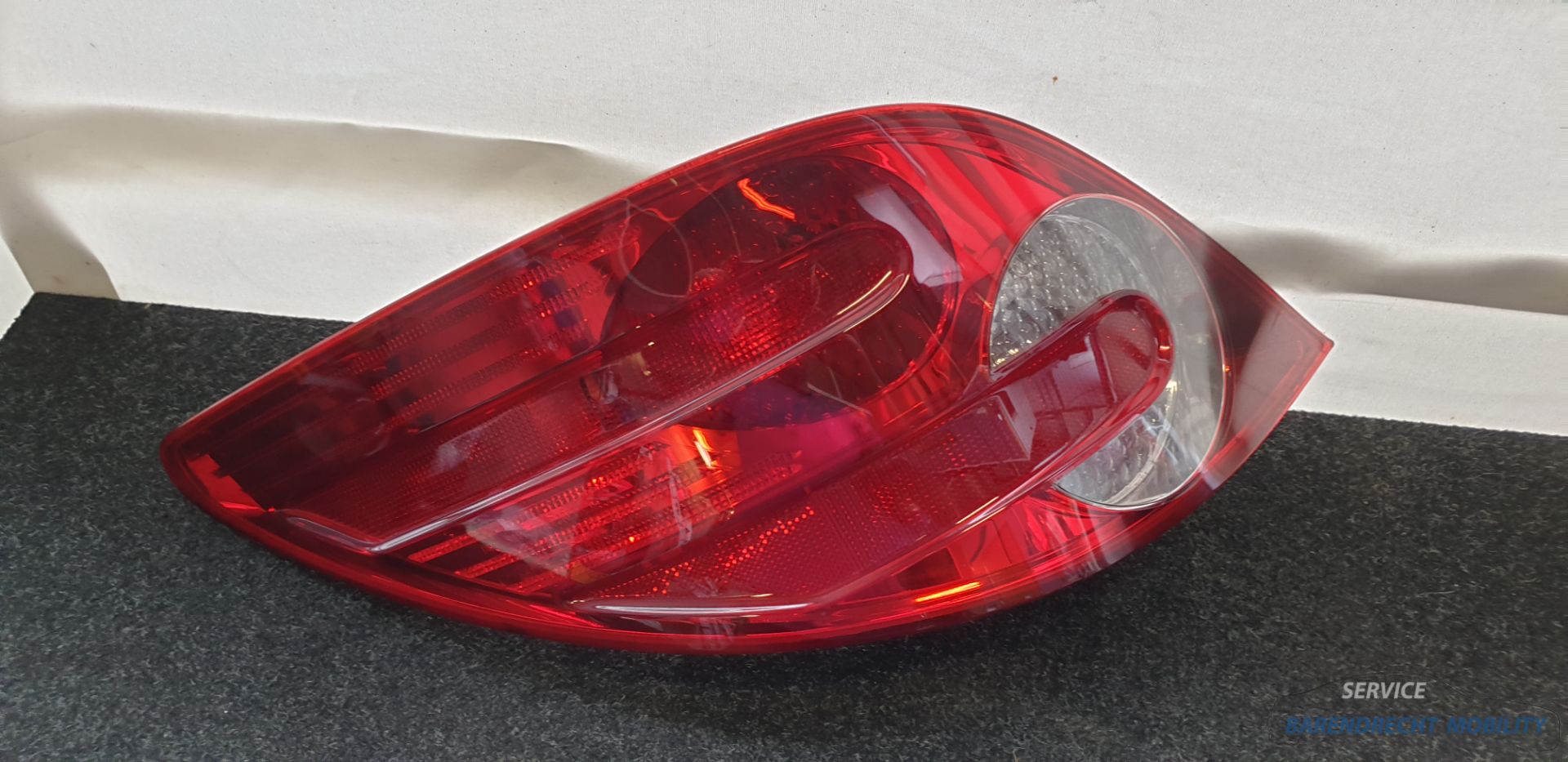 Achterlicht links W251 R-klasse Mercedes 2518200164 prefacelift origineel gebruikt 2005 / 2009