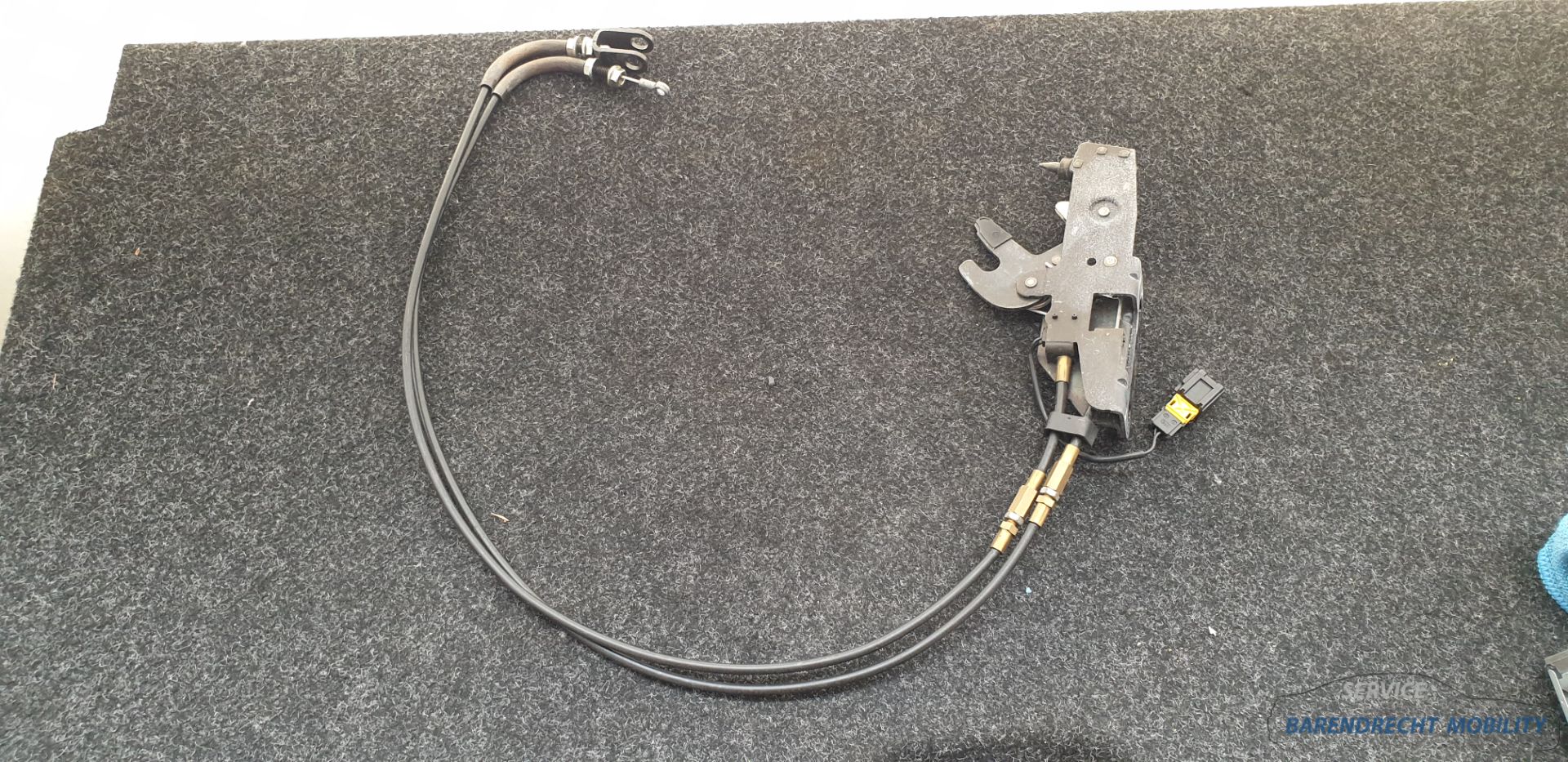 Dakhaak achterklep Peugeot 206 CC cabriolet kofferbak sluiting links 2000 / 2006