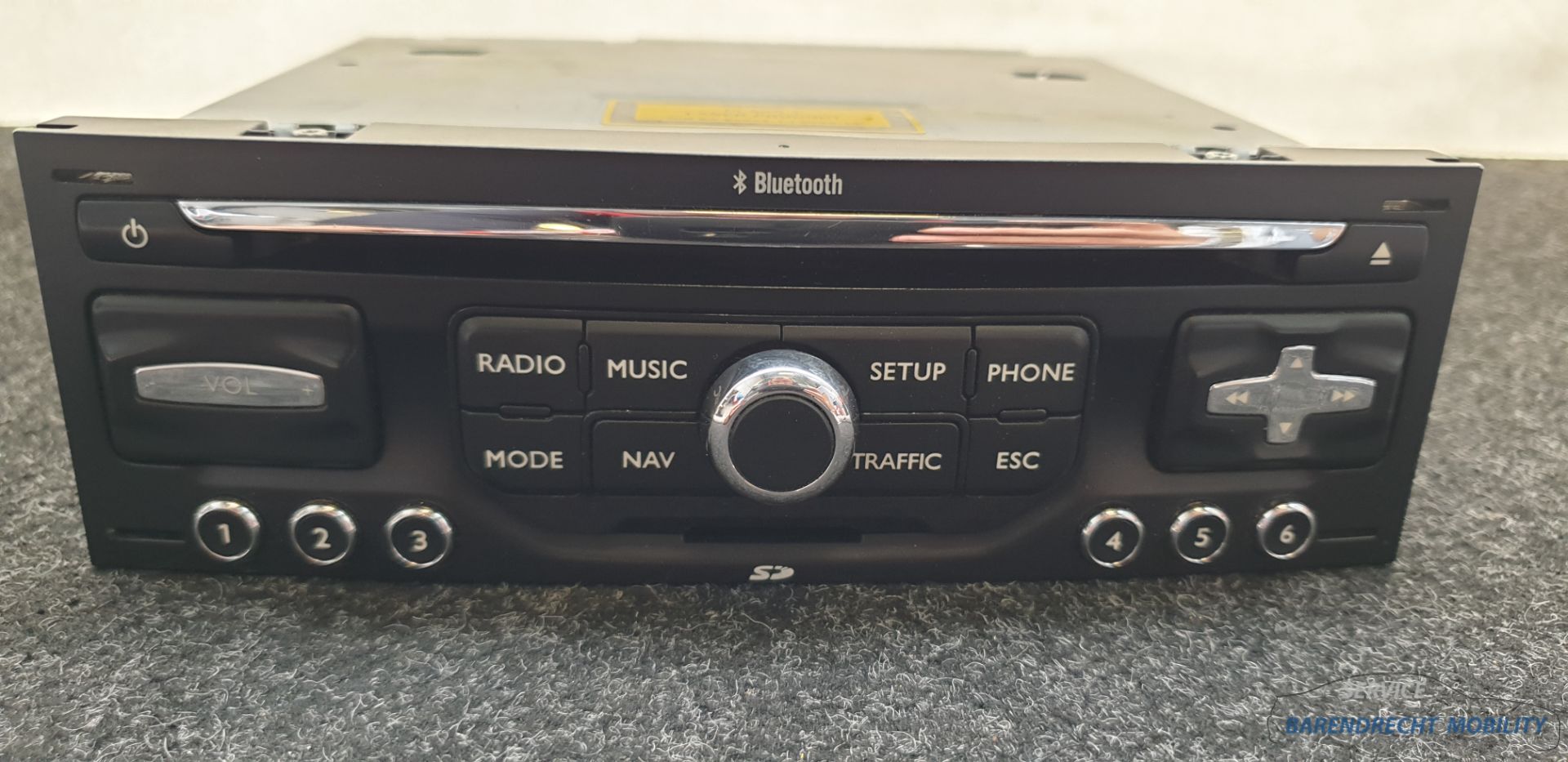 Rneg Radio CD speler met bluetooth en navigatie 96661984XT Citroen Peugeot origineel gebruikt 2009 / 2013