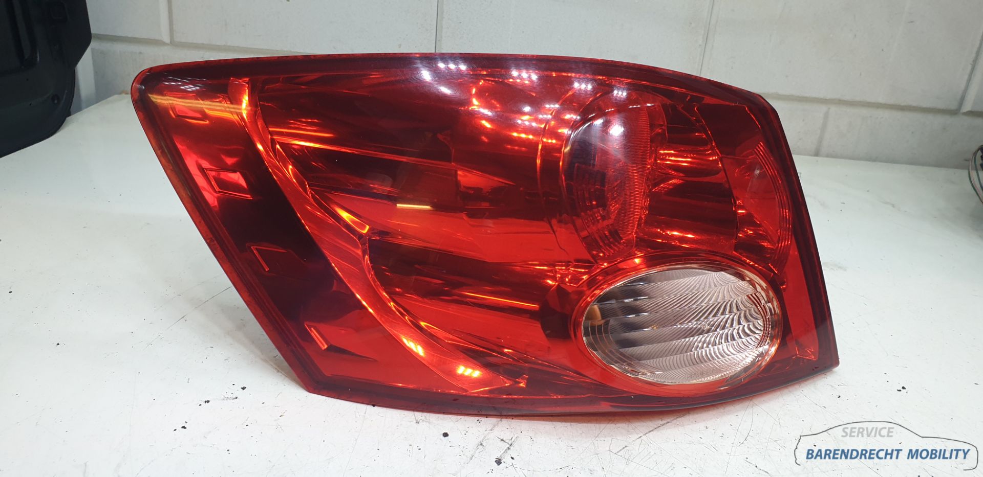 Achterlicht links buiten Honda Accord stationwagon bestuurderskant origineel gebruikt 2008 / 2012