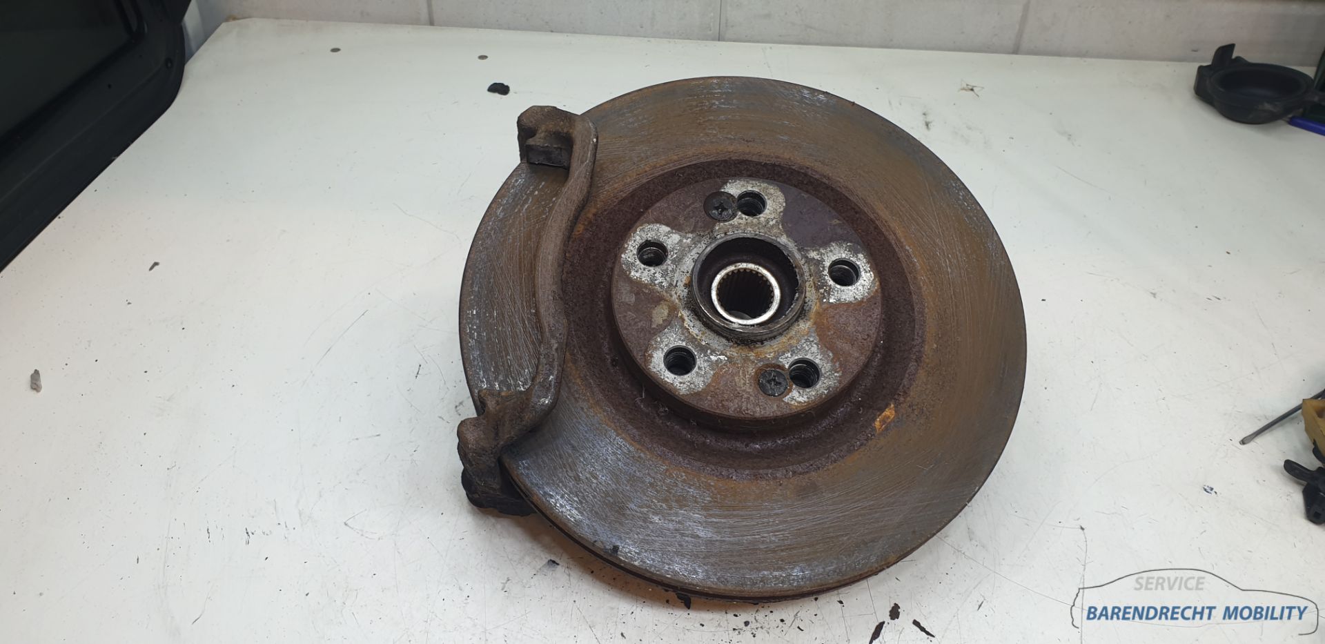 Astap Fusee links Avantime 2.0T 16V wielager remschijf remjuk origineel gebruikt 2001 / 2003