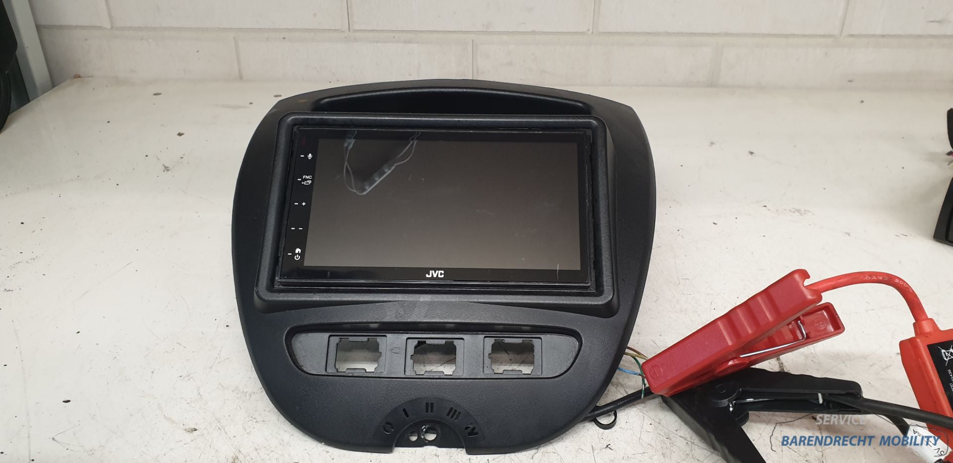 JVC Carplay android DAB auto radio met inbouwframe voor C1 107 Aygo origineel gebruikt 2006 / 2015