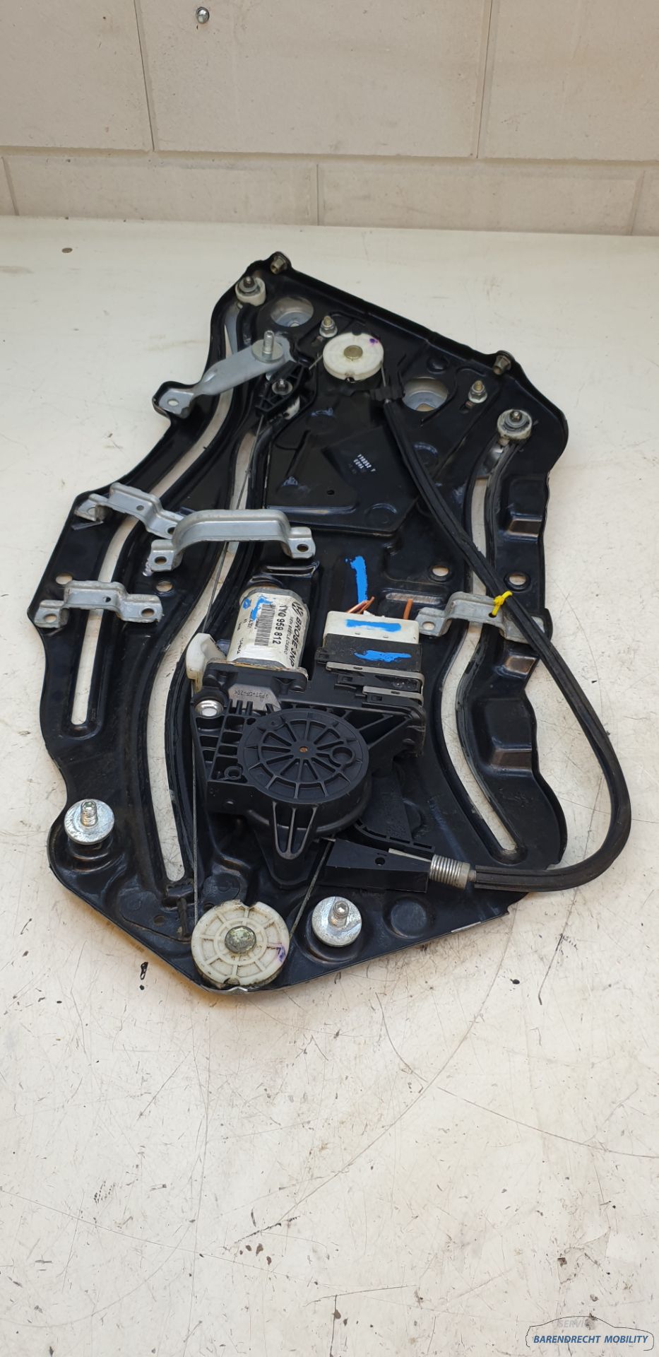 Raammechanisme rechts achter RA Beetle cabrio Volkswagen 1Y0959812 origineel gebruikt 2002 / 2010