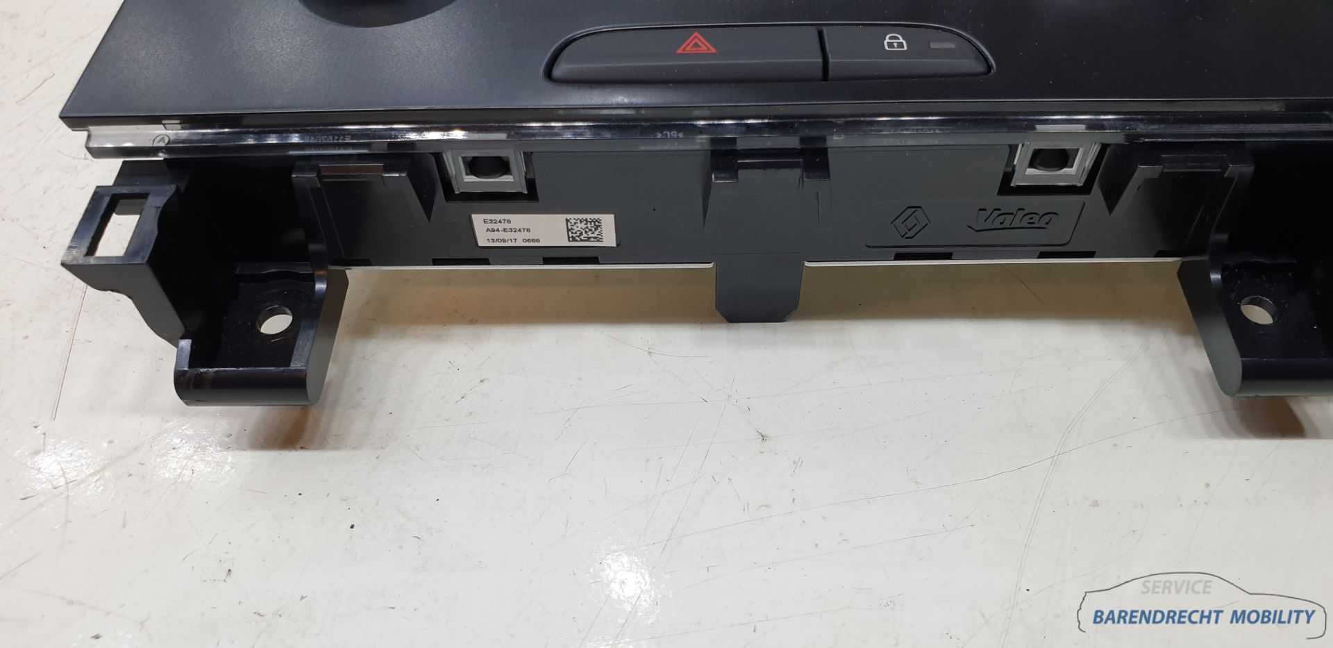 1_6990a3a2b909eaba054d8951.jpeg