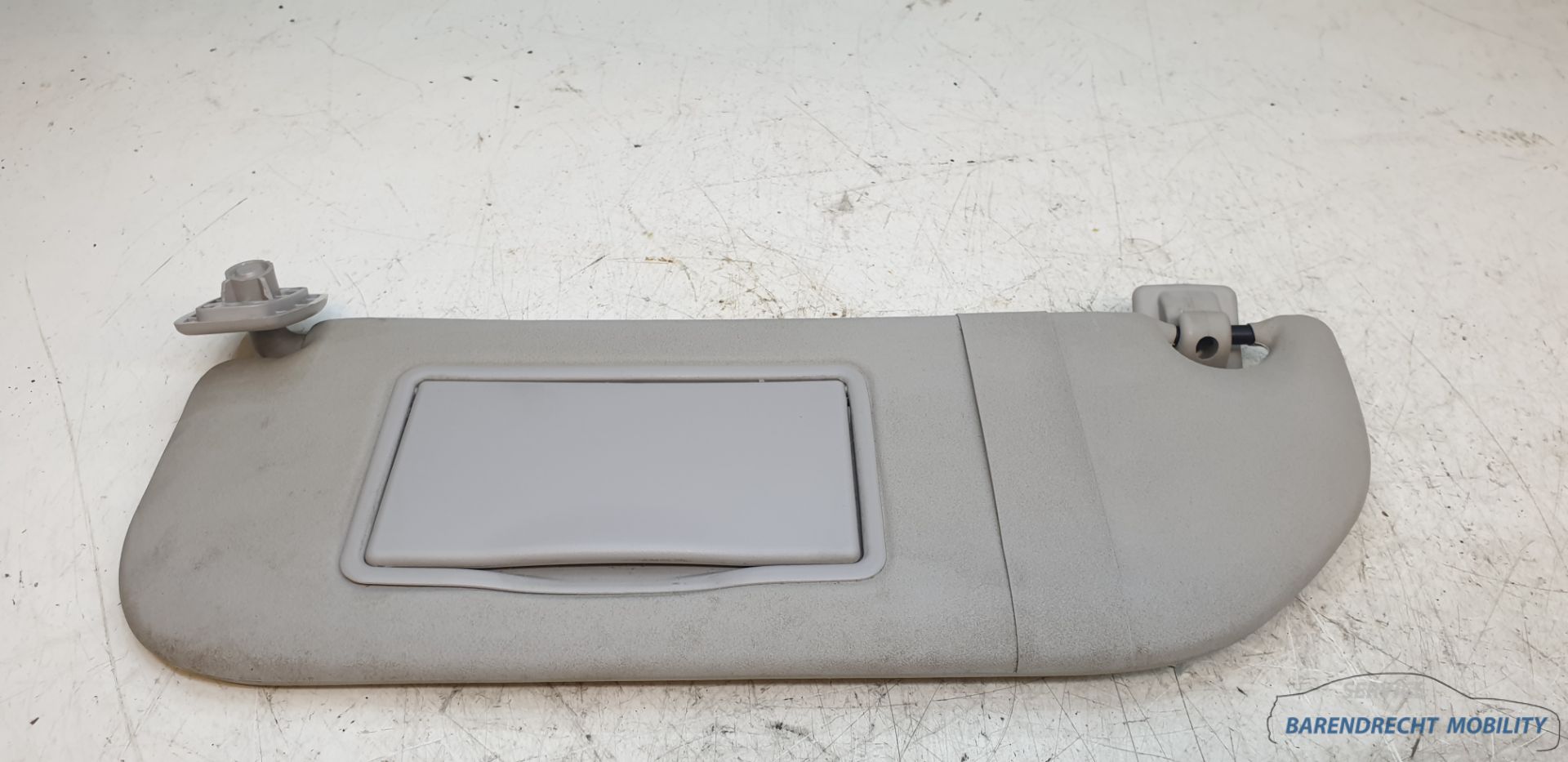 Zonneklep links Aygo 107 C1 Toyota origineel gebruikt 2006 / 2014