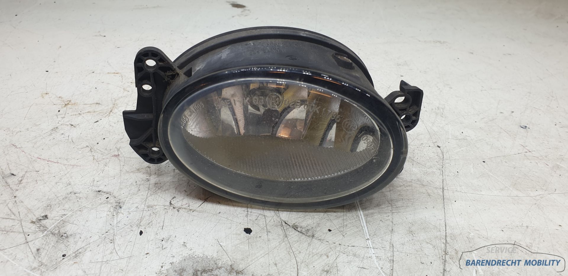 Mistlamp rechts W211 facelift Mercedes E klasse 1698201656 Origineel gebruikt 2006 / 2009
