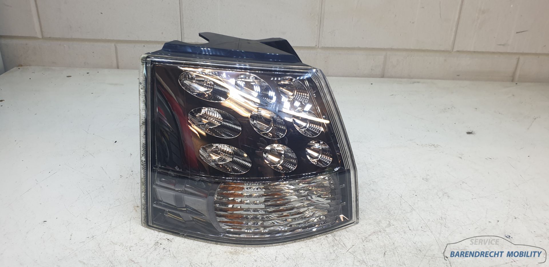 Achterlicht links Outlander II Mitsubishi 220-87813 bestuurderskant 2007 / 2013
