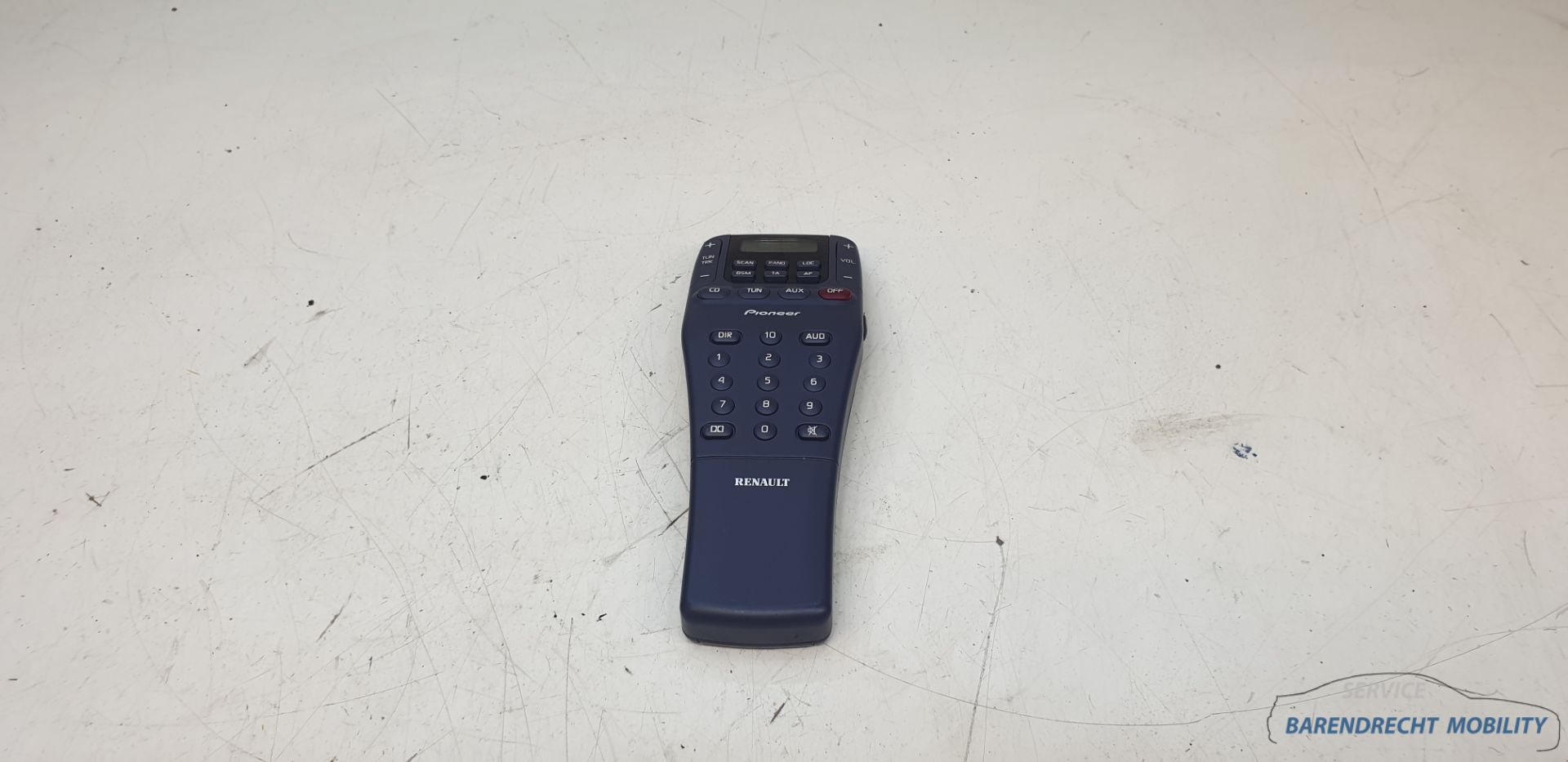 Remote control radio Espace III Pioneer 6025301089 original used 1996 / 2001
