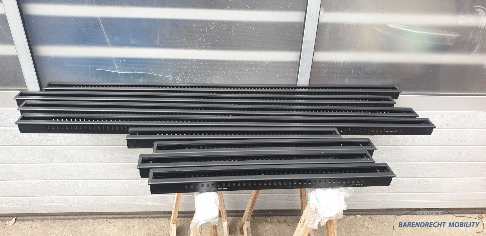 Stoelrails rail Expace IV Renault facelift 8200410770 origineel gebruikt 2006 / 2014