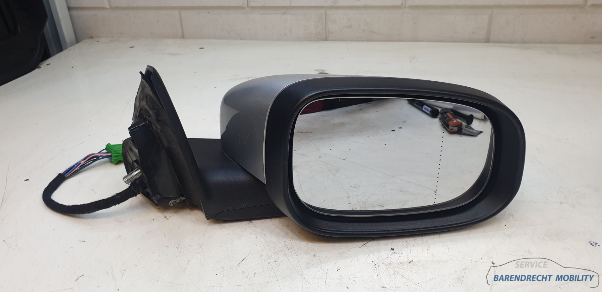 Buitenspiegel rechts S60 Volvo facelift 31217529 10 pins passagierskant origineel gebruikt 2004 / 2009