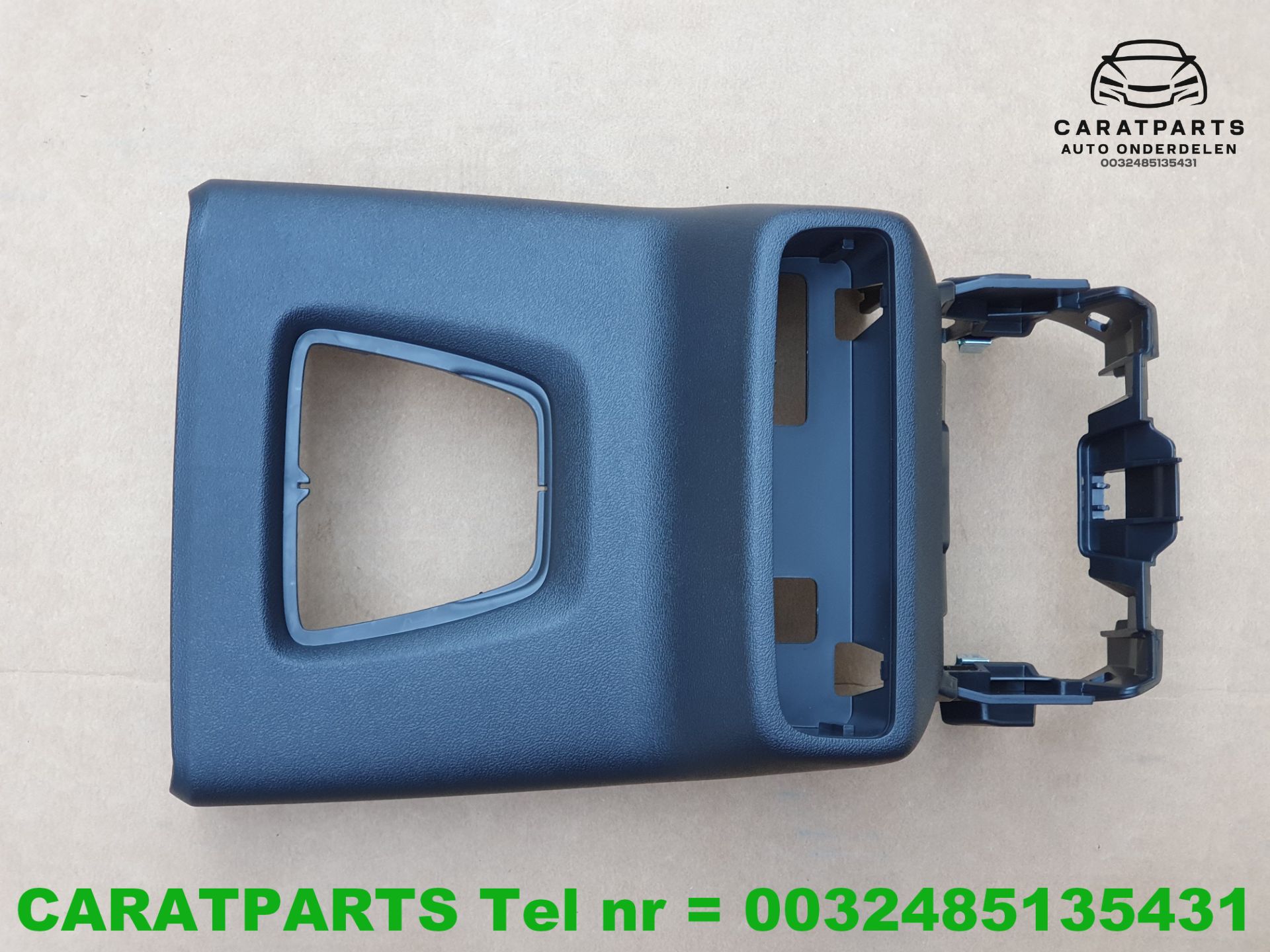 89A864376A Q3 afdekking climatronic Q3 afdekking usb poort