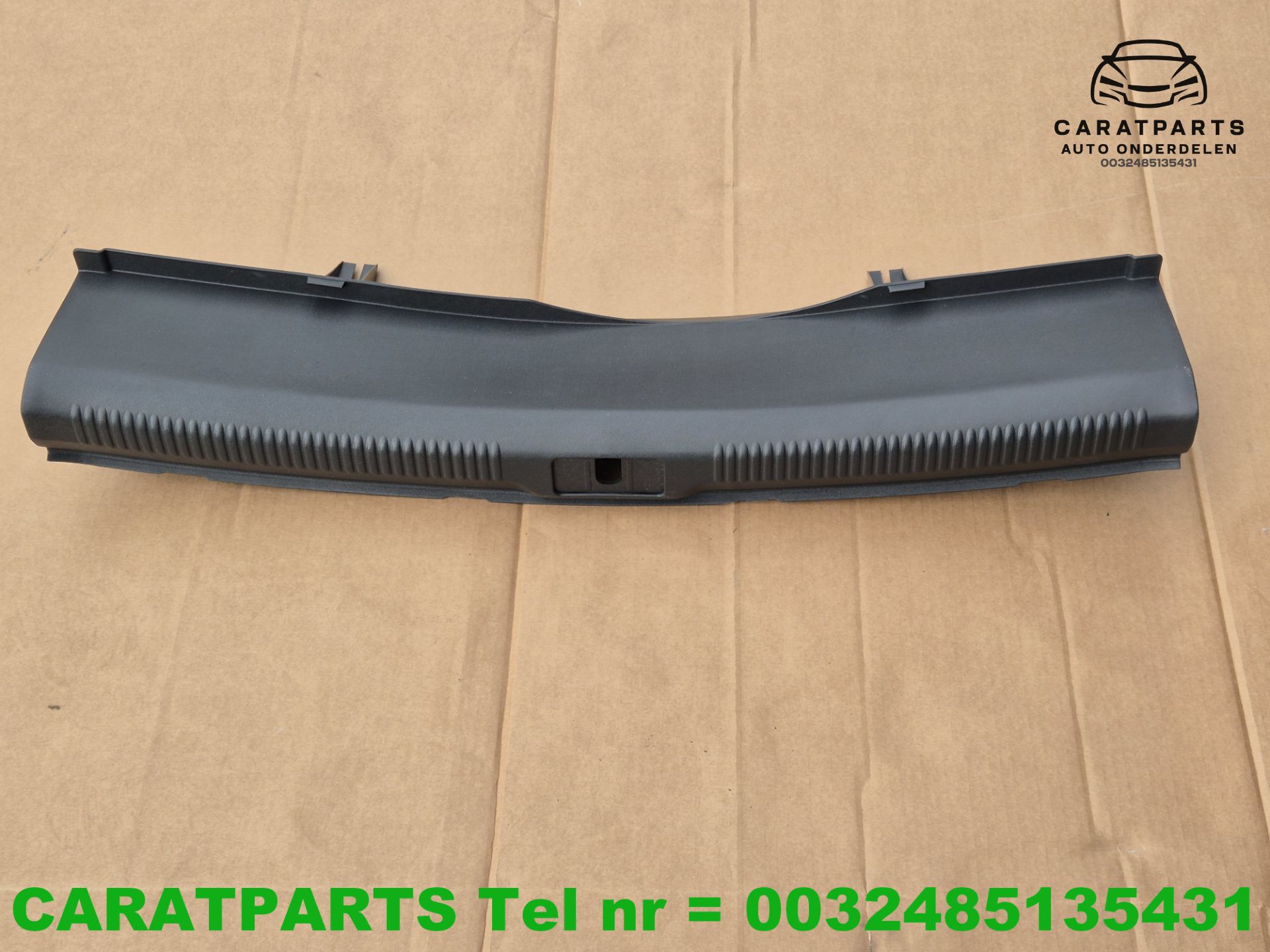 8T0863471 Audi A5 bekleding afsluitplaat A5 Coupe Cabrio