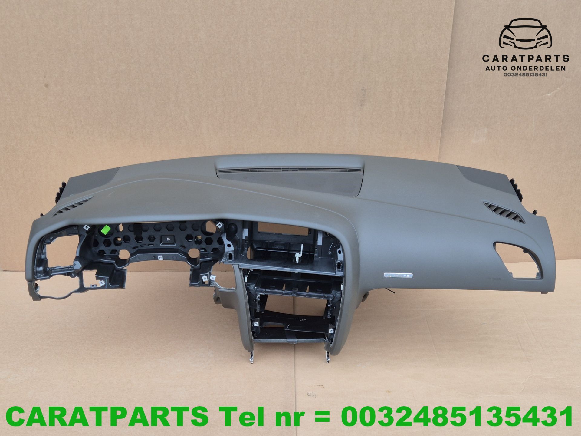 8T1857041F 8T1857003C 8T1857003D Audi A5 dashboard A5