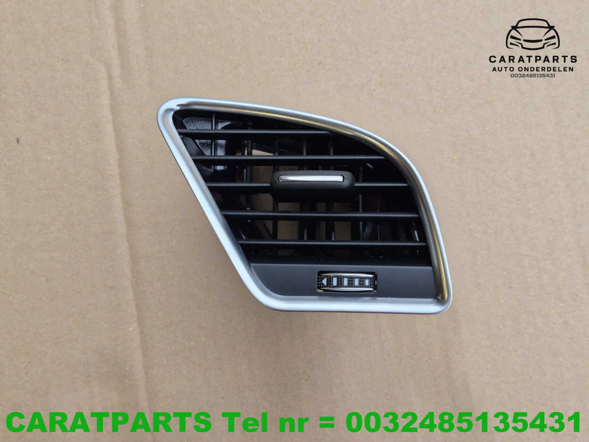 8T1820902F Grille d'aération pour tableau de bord Audi A5 A4 RS5 RS4 S5 S4