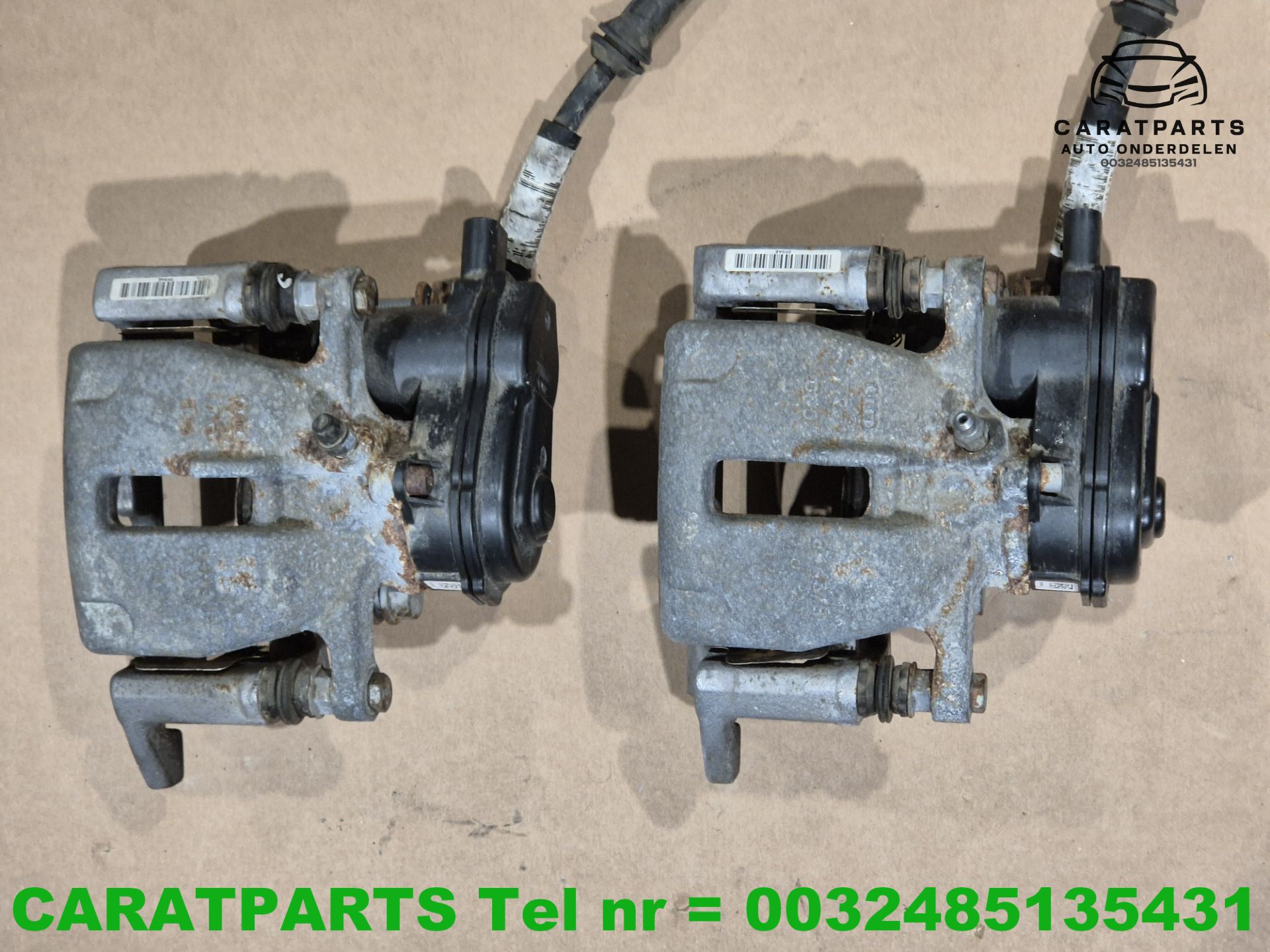 8K0615406AE 8K0615404E Audi A4 remklauw A5 remklauw Q5